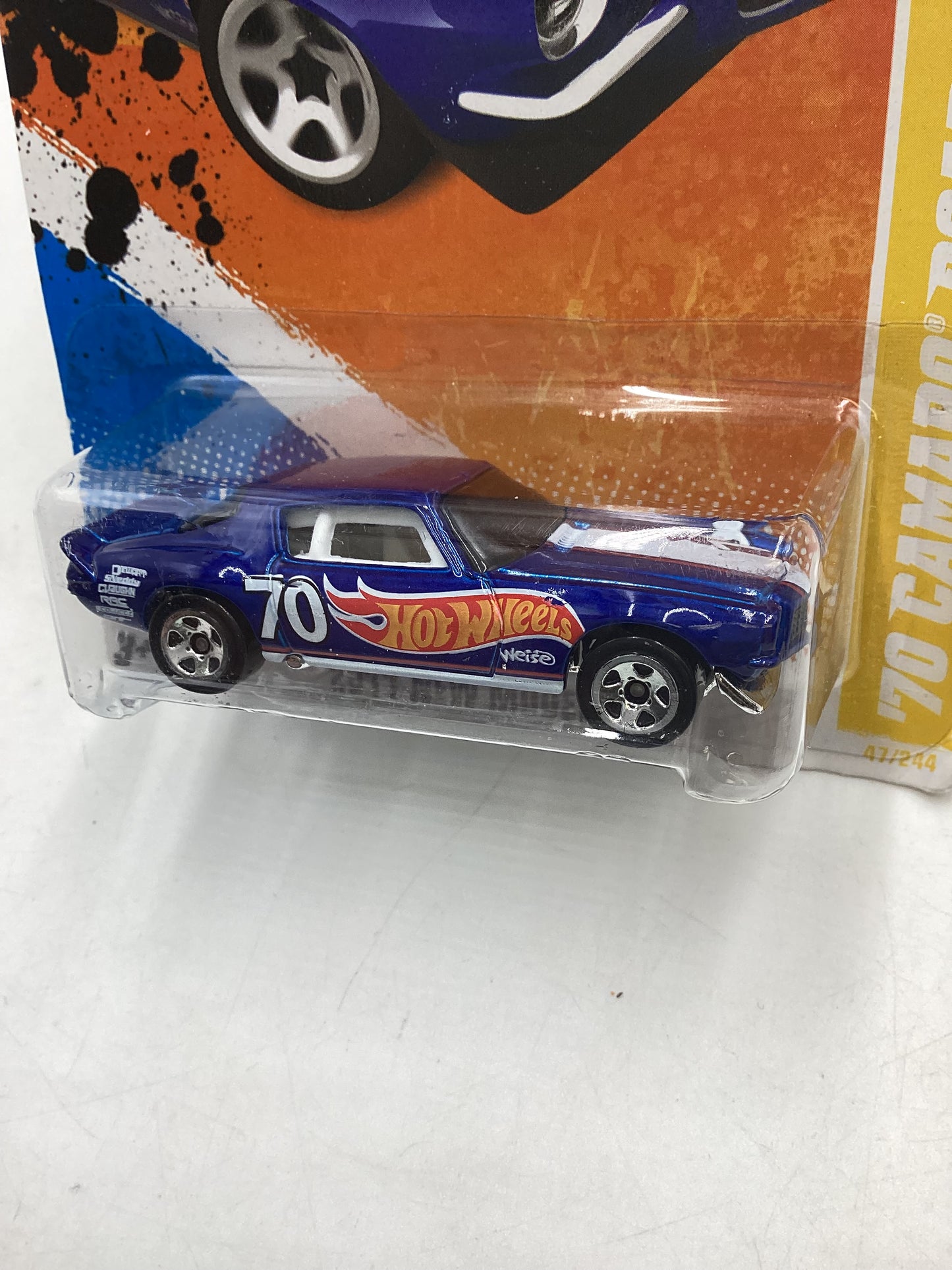 2011 Hot Wheels #47 70 Camaro Road Race Blue 14B