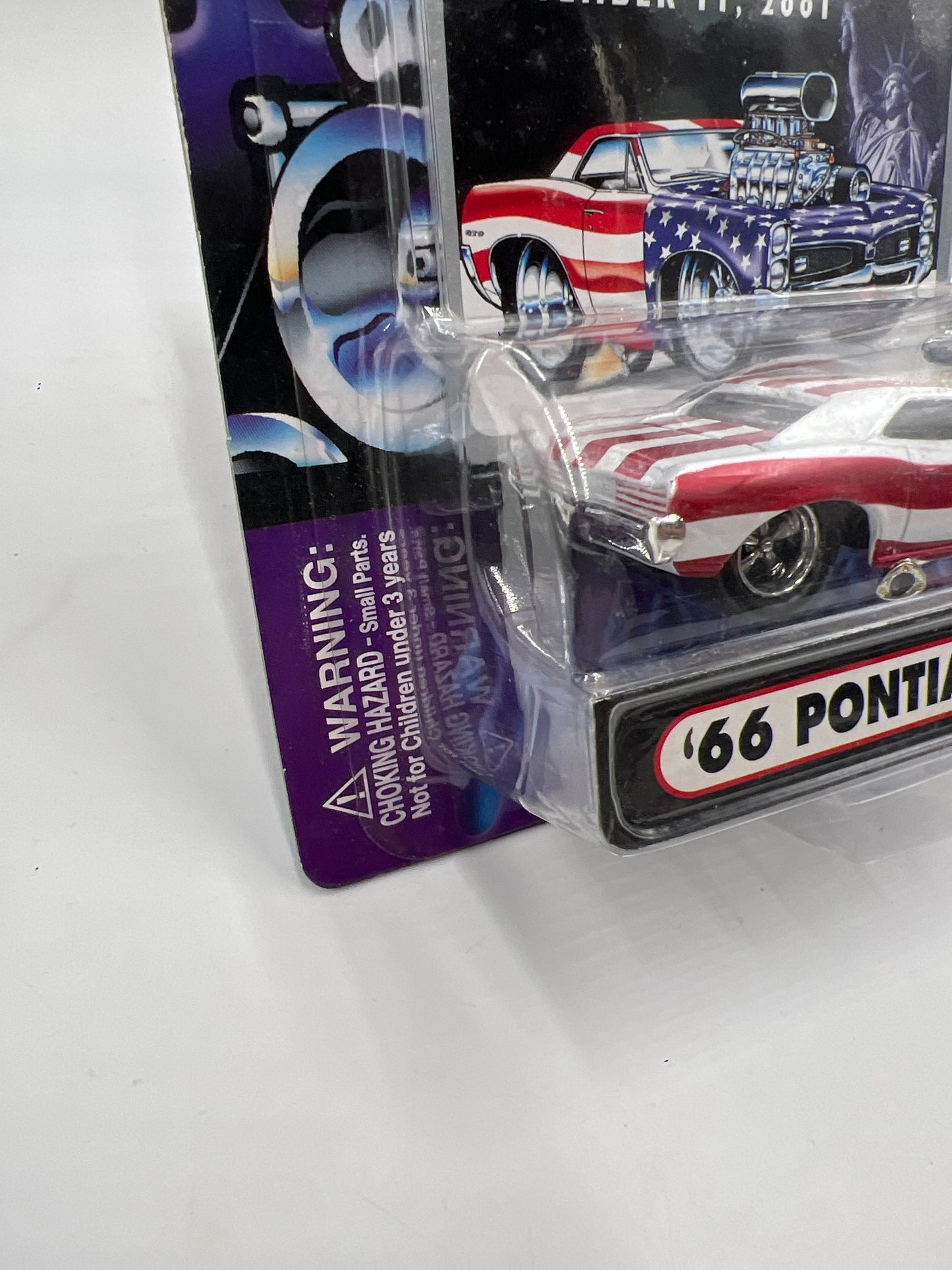 Muscle Machines September 11th, 2001 66 Pontiac GTO American Flag 01-96 222E