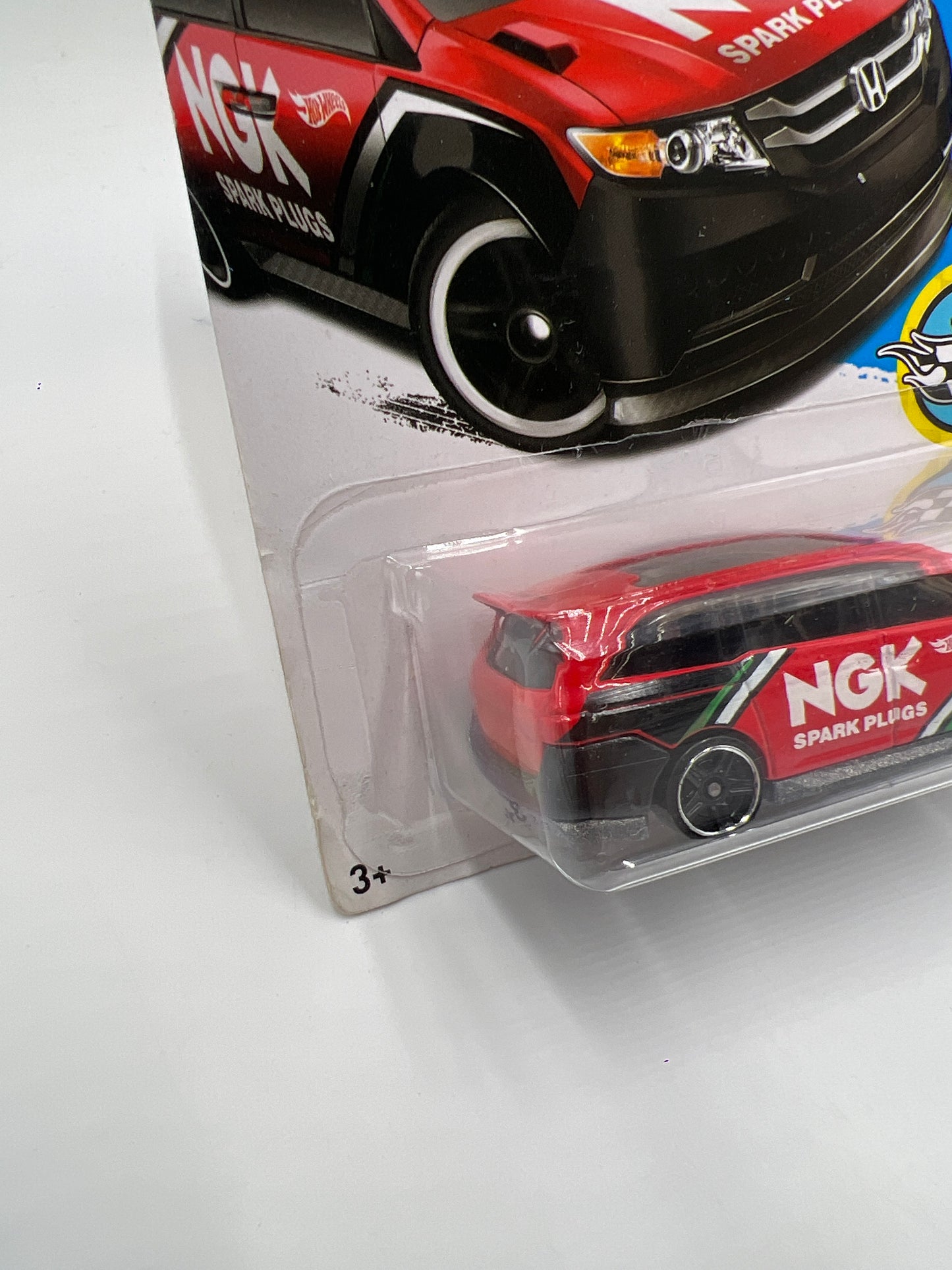 2017 Hot Wheels Speed Graphics #58 Honda Odyssey Red NGK 76A