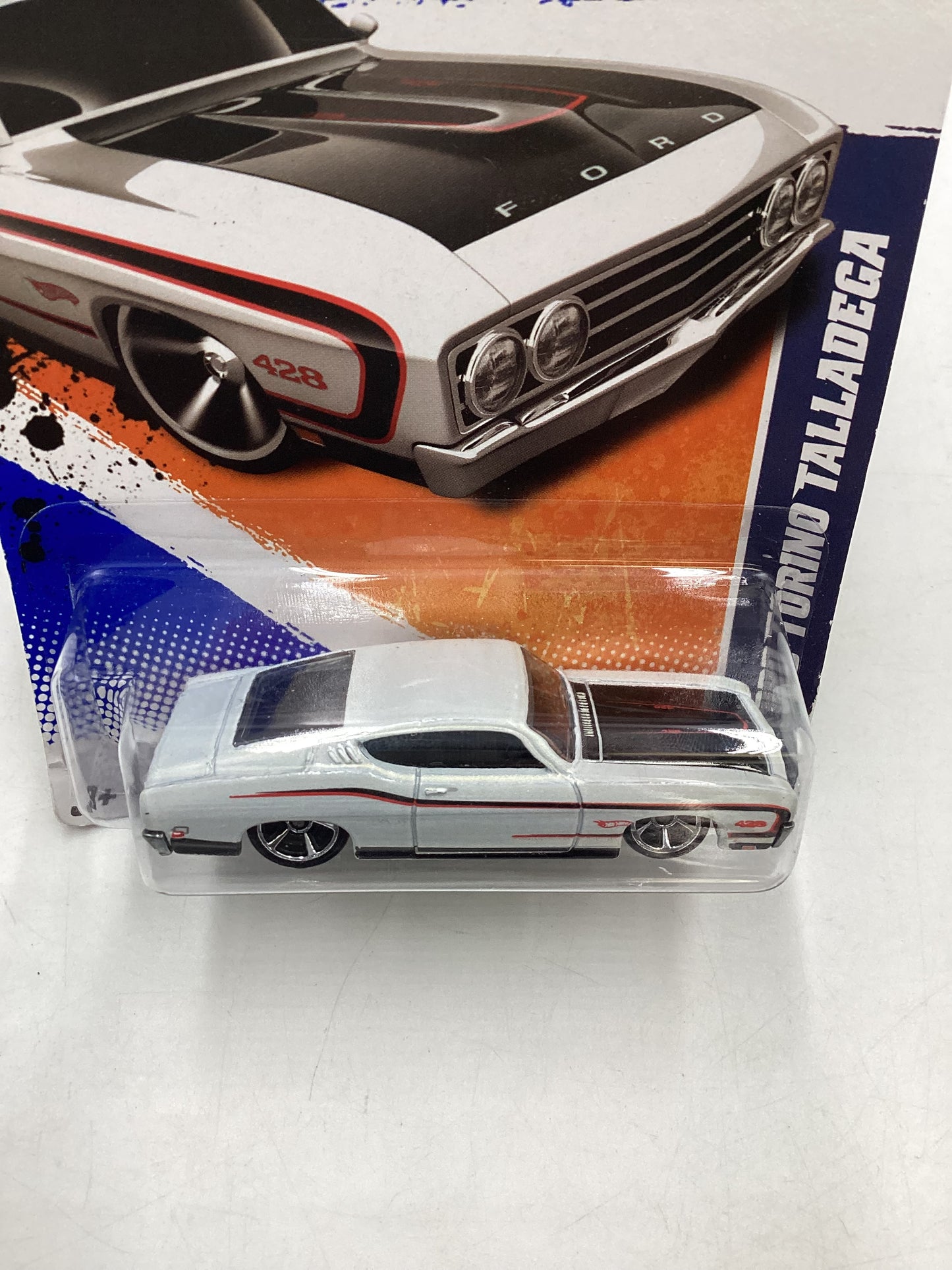 2011 Hot Wheels #103 69 Ford Torino Talledega White 27A