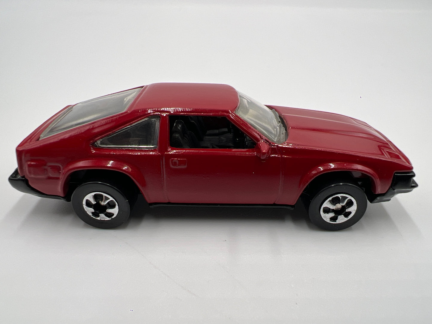 Hot Wheels 1/64 Blackwall 82 Supra Dark Red 1982 China Base Loose