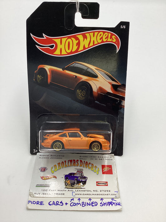 2019 Hot Wheels Exotics Series #5 Porsche 934 Turbo RSR *Bad Card* 156H