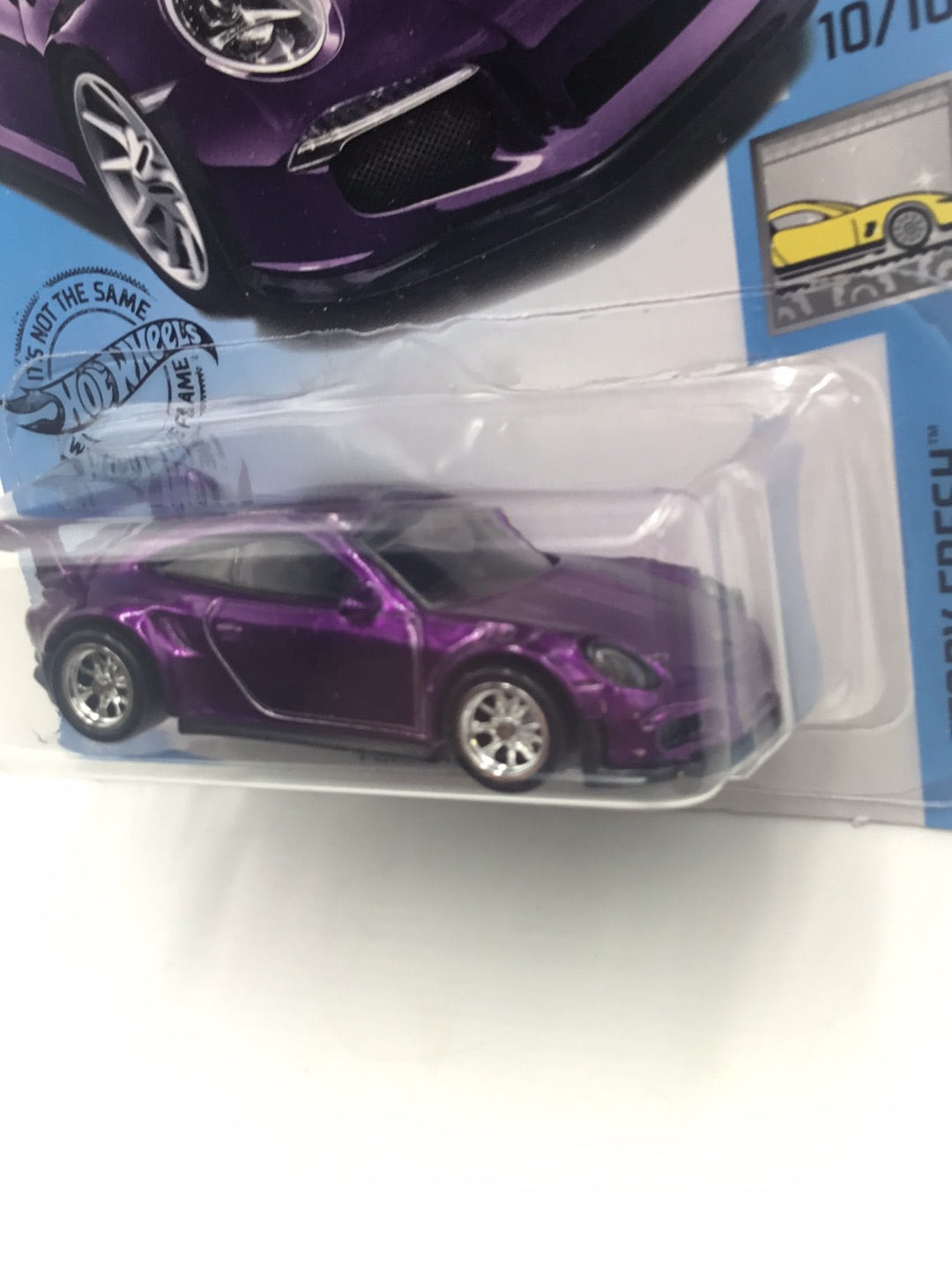 2019 hot wheels super treasure hunt Porsche 911 GT3 RS US Card W/ Protector VHTF