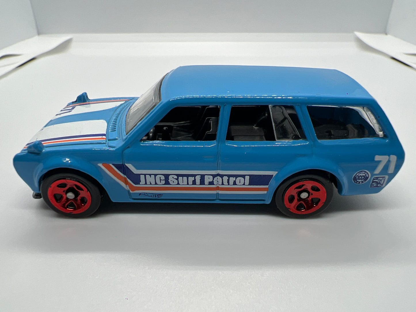 Hot Wheels 1/64 Mainline 71 Datsun 510 Wagon Blue Loose