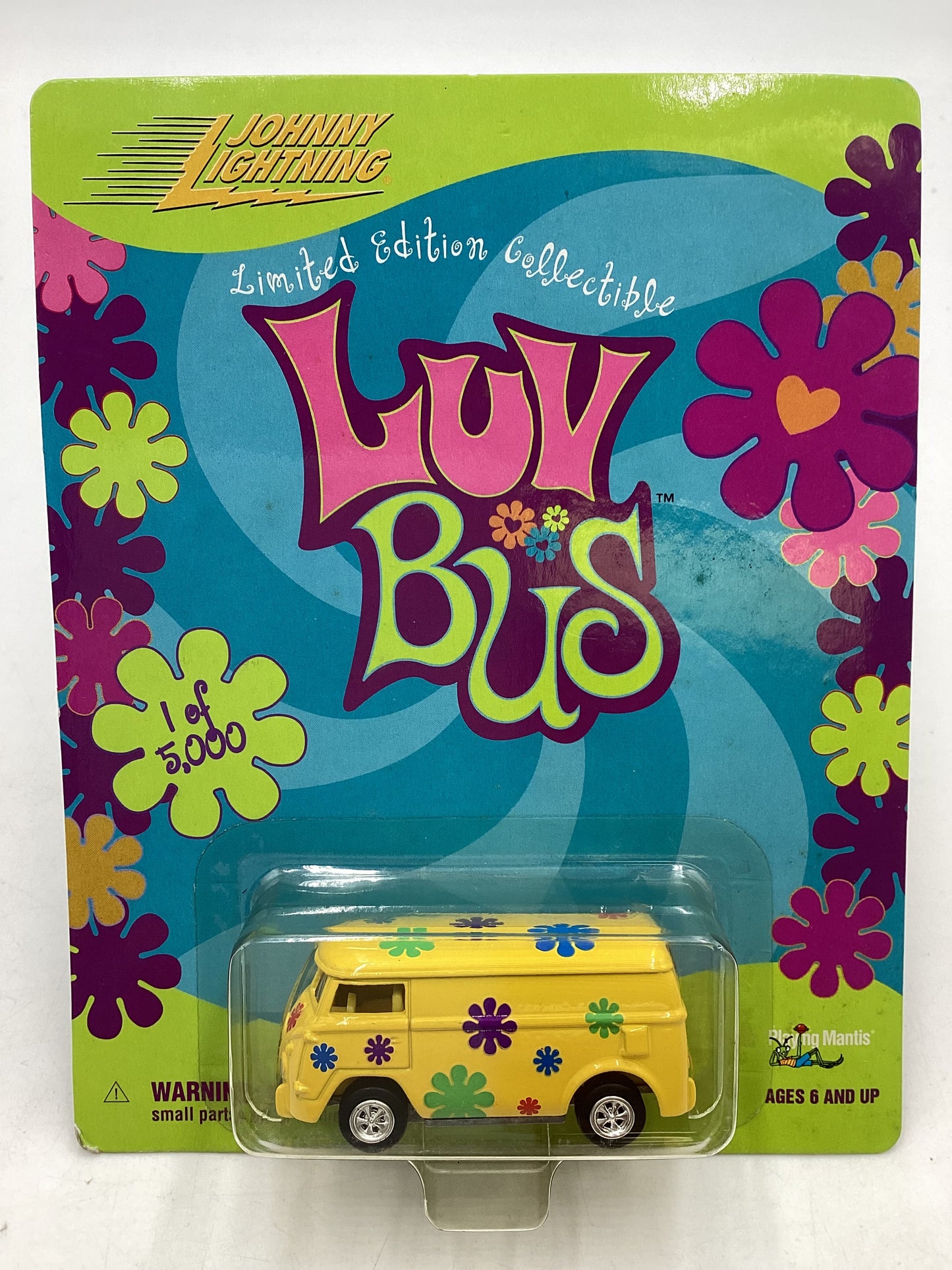 Johnny Lightning Luv Bus Yellow 1/5000 227A