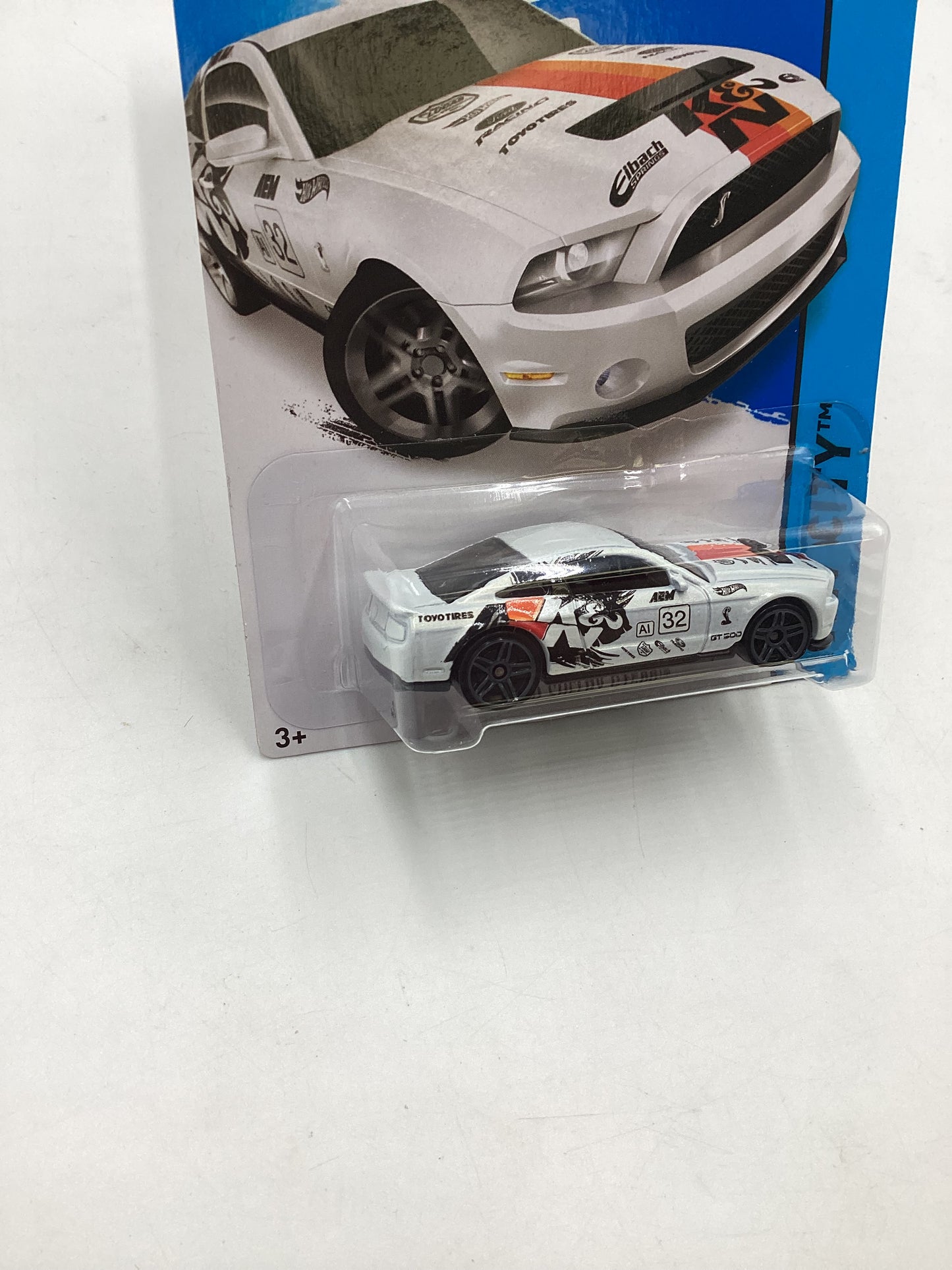 2015 Hot wheels HW City #11 10 Ford Shelby GT500 White 25C