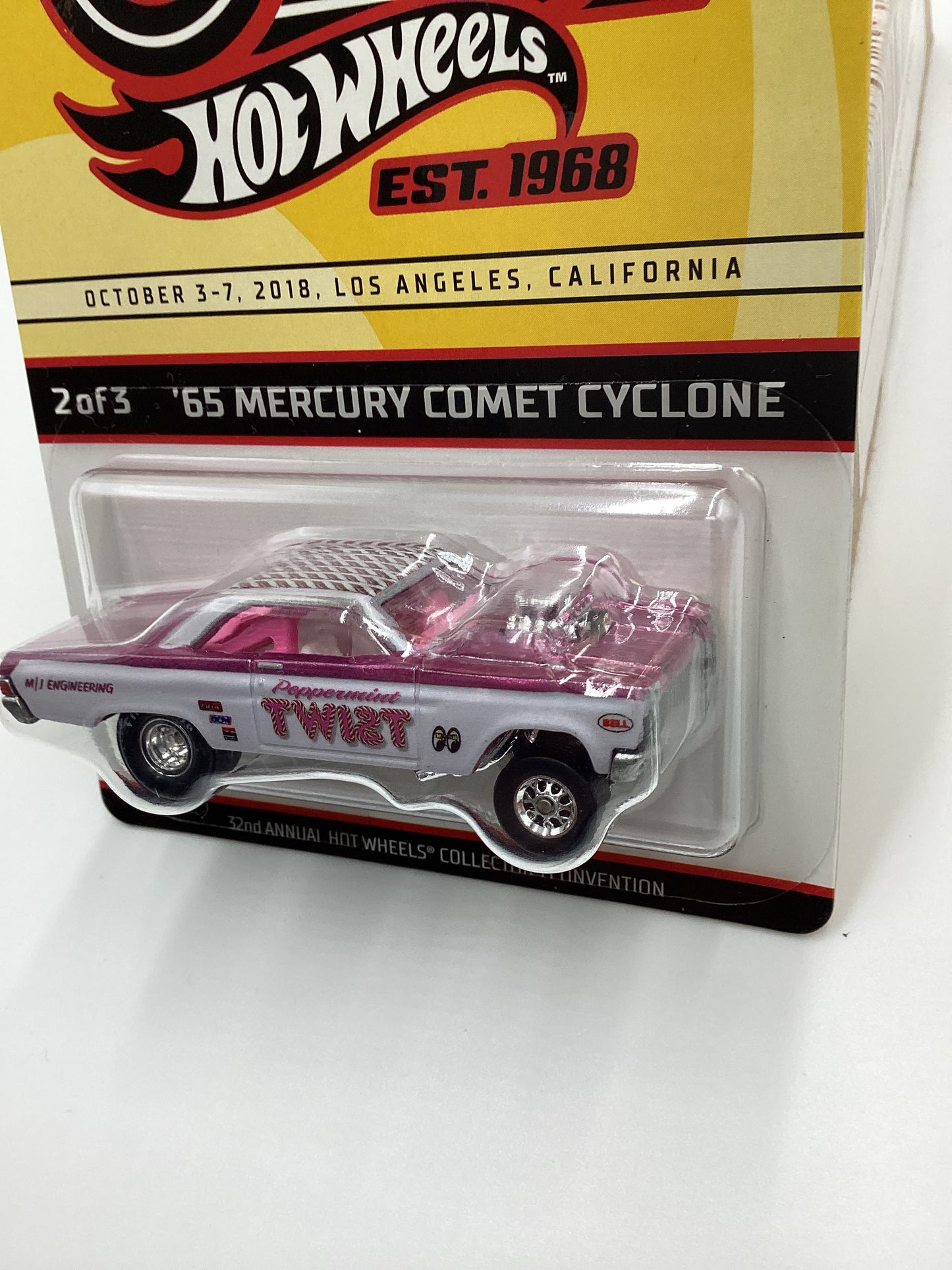 Hot Wheels 2018 32nd Annual Convention LA 65 Mercury Comet Cyclone Peppermint Twist with protector 2989/6000