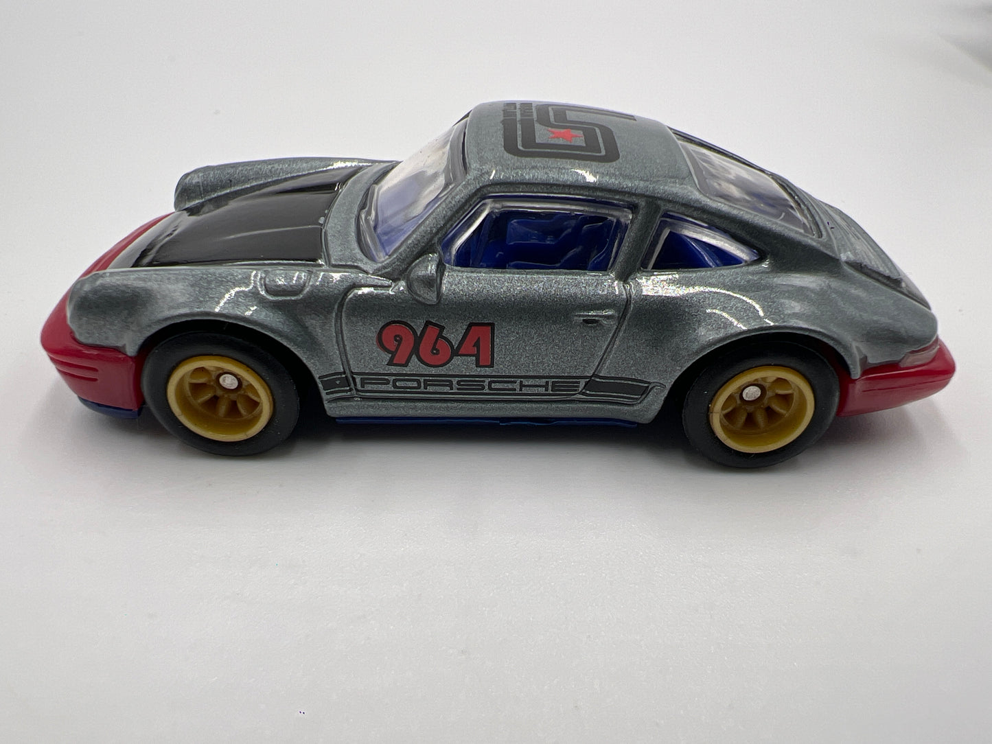 Hot Wheels Track Day Premium Porsche 964 Carrera 2 Urban Outlaw Loose