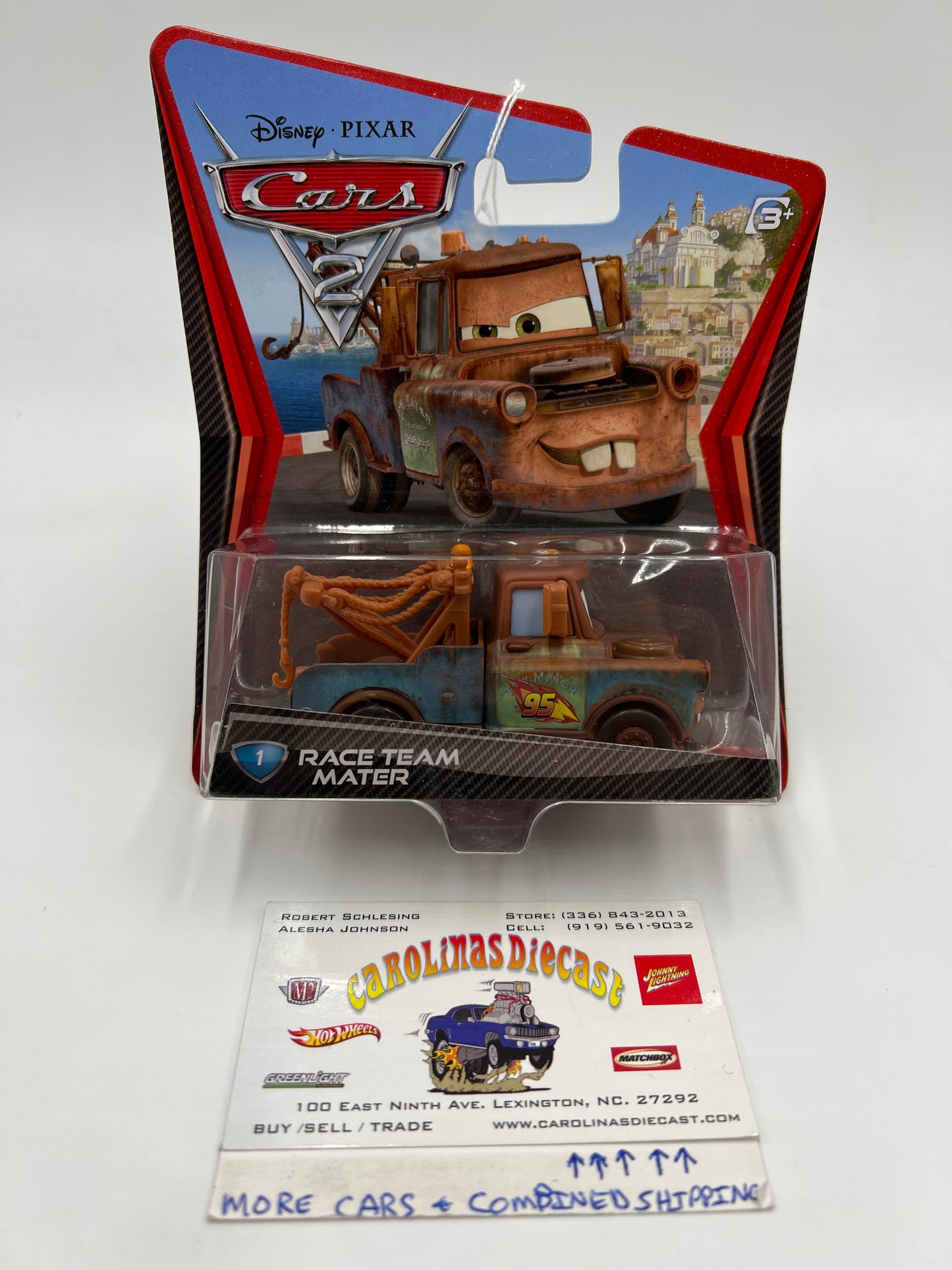Disney Pixar Cars 2 #1 Race Team Mater 142A