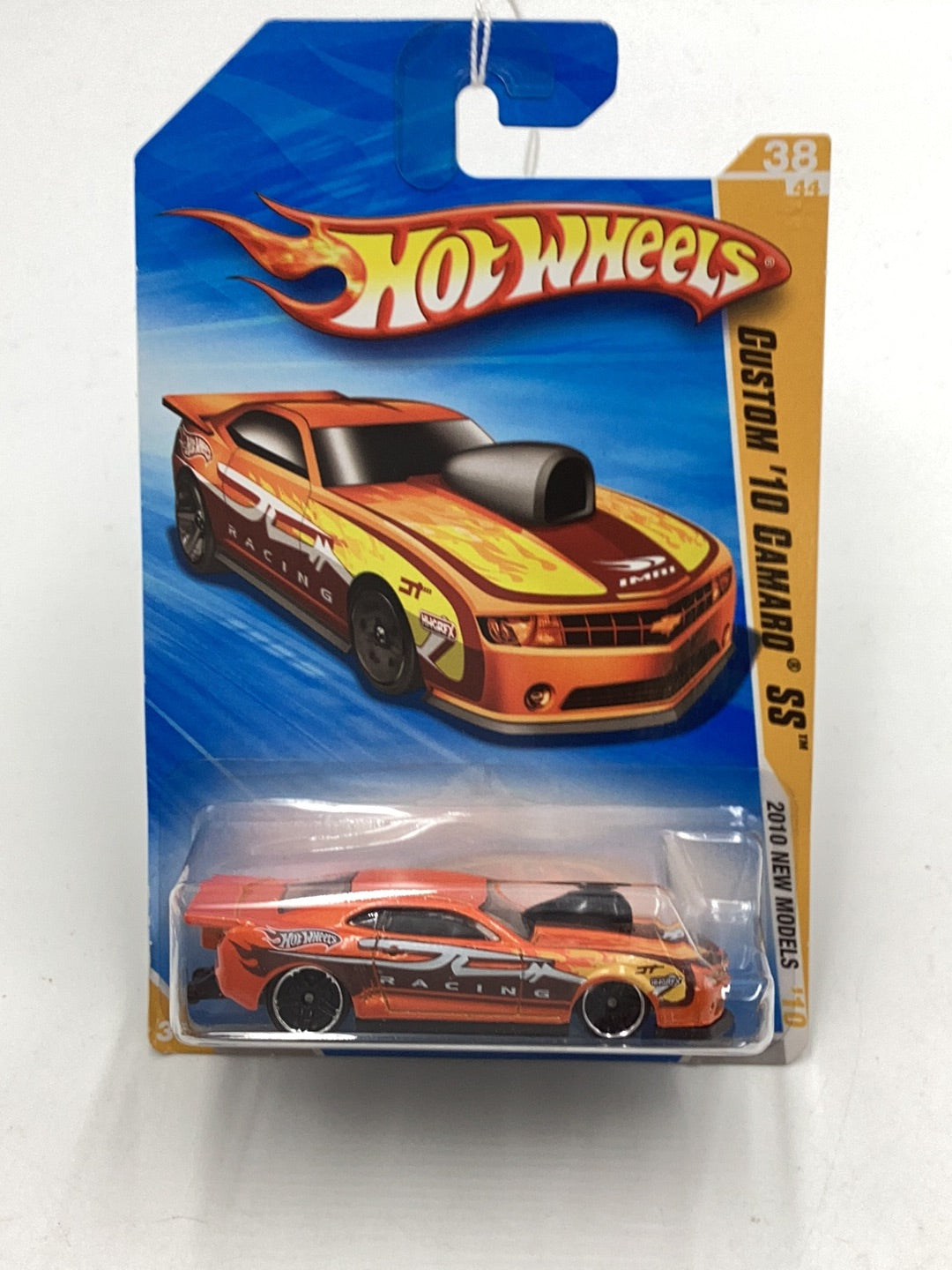 2010 Hot Wheels #38 Custom 10 Camaro SS new models orange