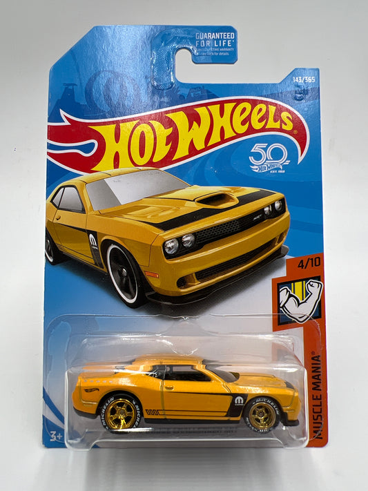 Hot Wheels 15 Dodge Challenger SRT Yellow Wheel Swap Custom On Card W/Protector SR