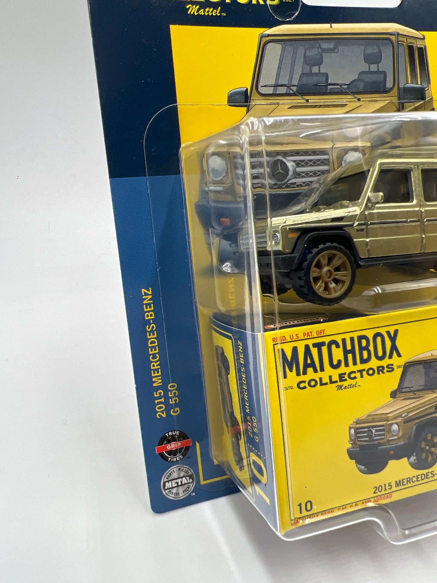 Matchbox Collectors #10 2015 Mercedes-Benz G 550 Gold