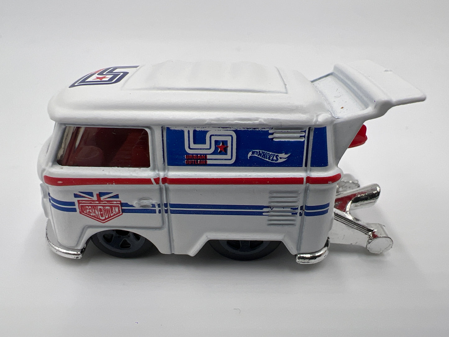 Hot Wheels 1/64 Mainline Kool Kombi Urban Outlaw White Loose