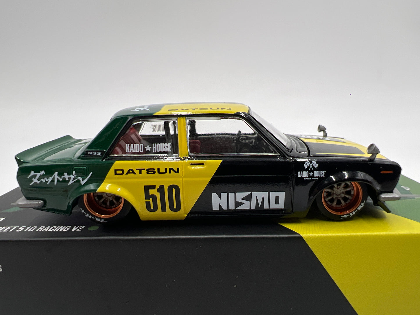 Mini GT Kaido House #131 Datsun Street 510 Racing V2