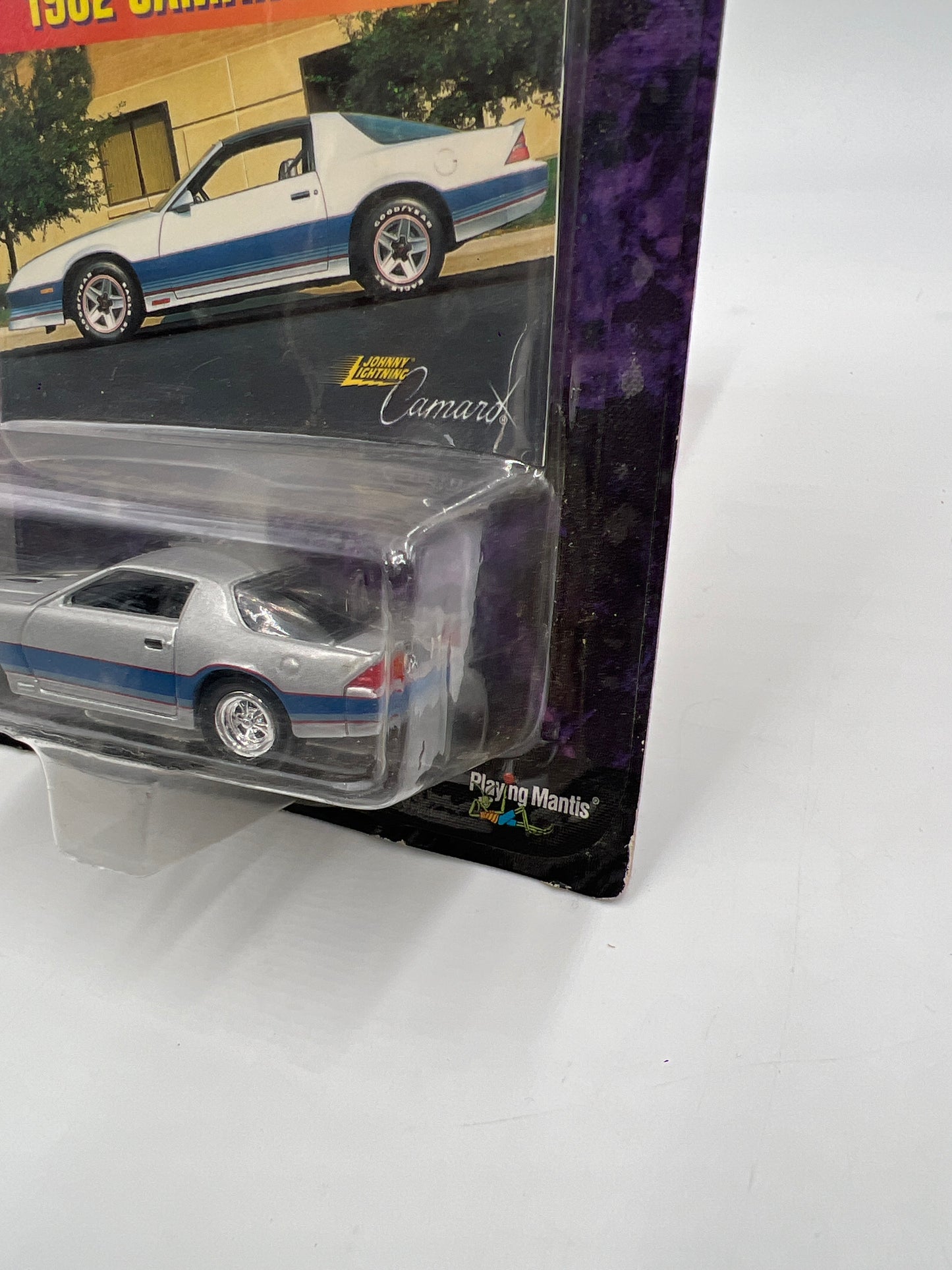 Johnny Lightning Limited Edition Camaro Collection 1982 Camaro Z-28 Silver 221G