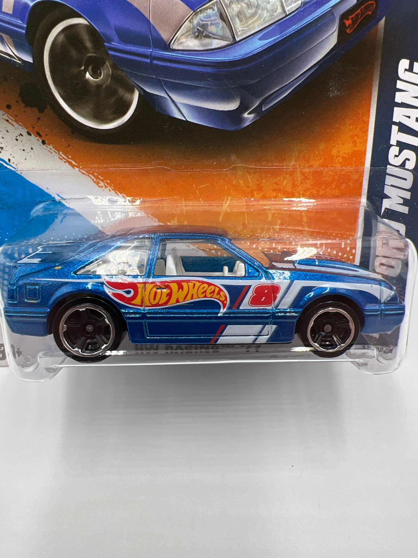 2011 Hot Wheels Racing #159 92 Ford Mustang Blue 24A