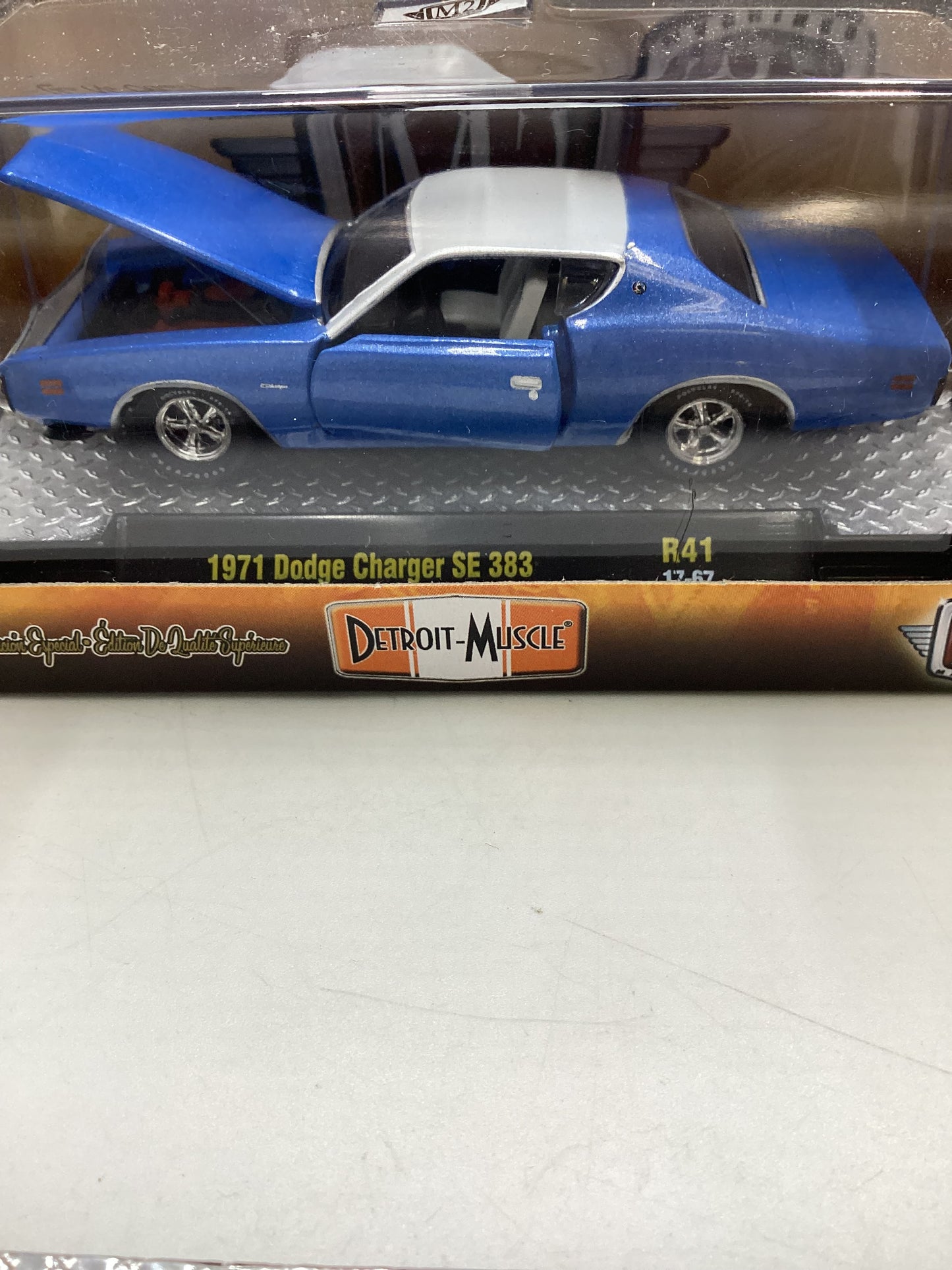 M2 Machines Detroit Muscle 1971 Dodge Charger SE 383 Blue