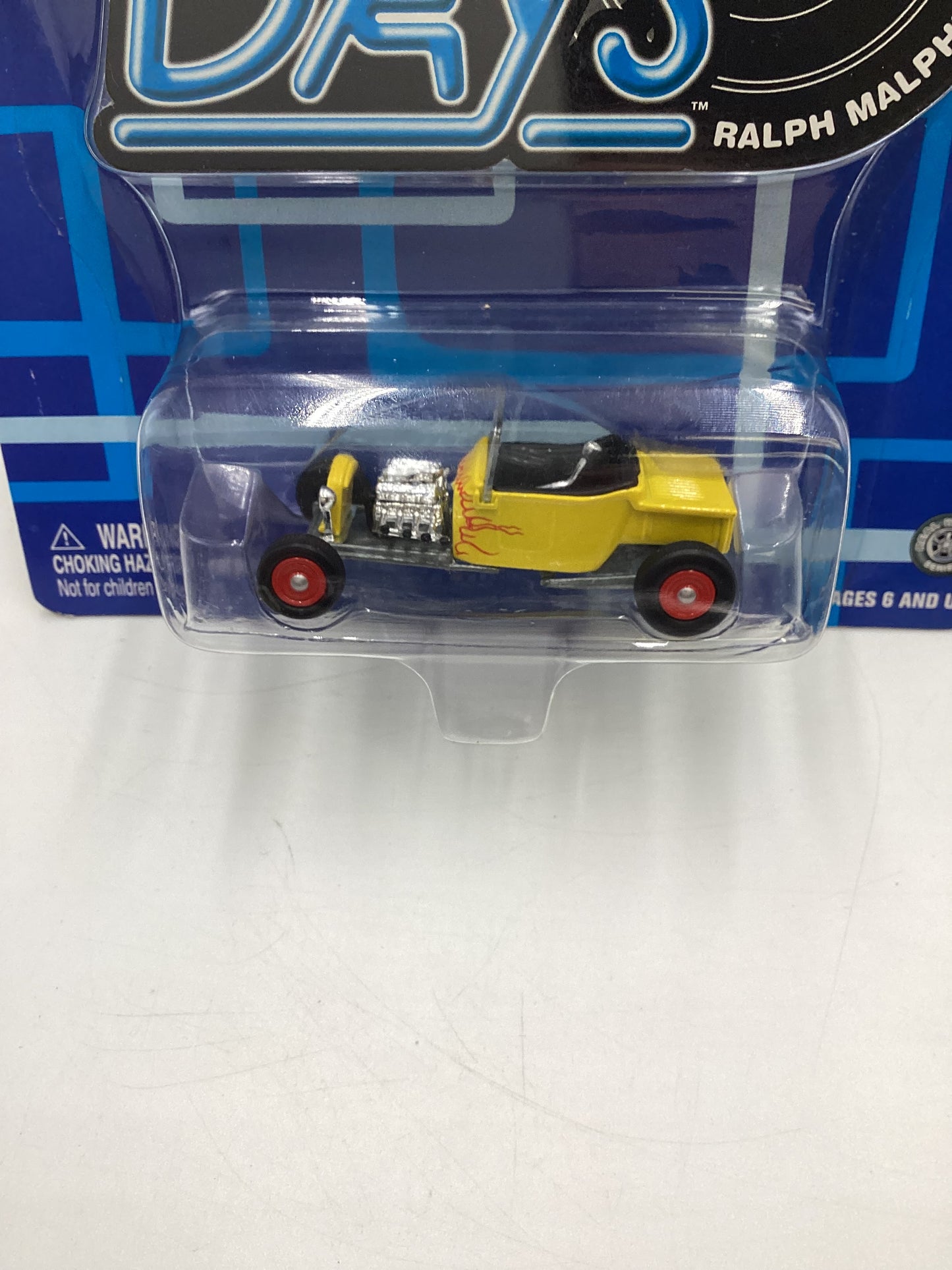 Johnny Lightning Hollywood On Wheels Happy Days Ralph Malphs Hot Rod Yellow