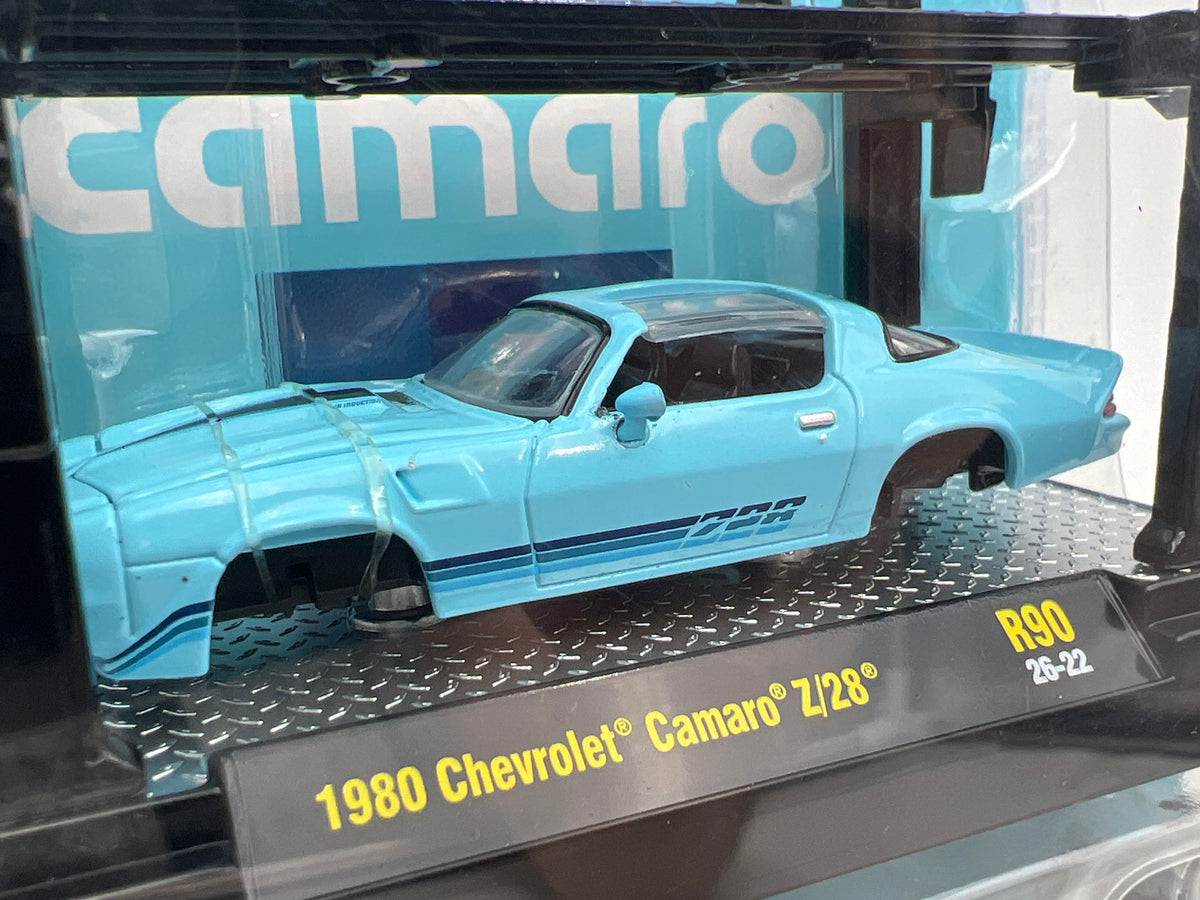M2 Machines Model Kits R90 1980 Chevrolet Camaro Z/28 Light Blue