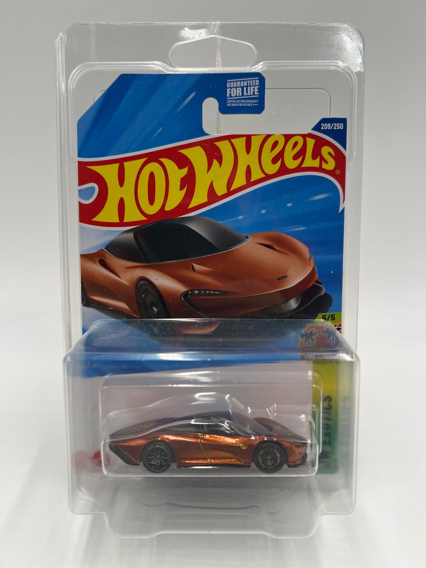 2025 Hot Wheels Super Treasure Hunt #209 McLaren Speedtail Orange W/Protector