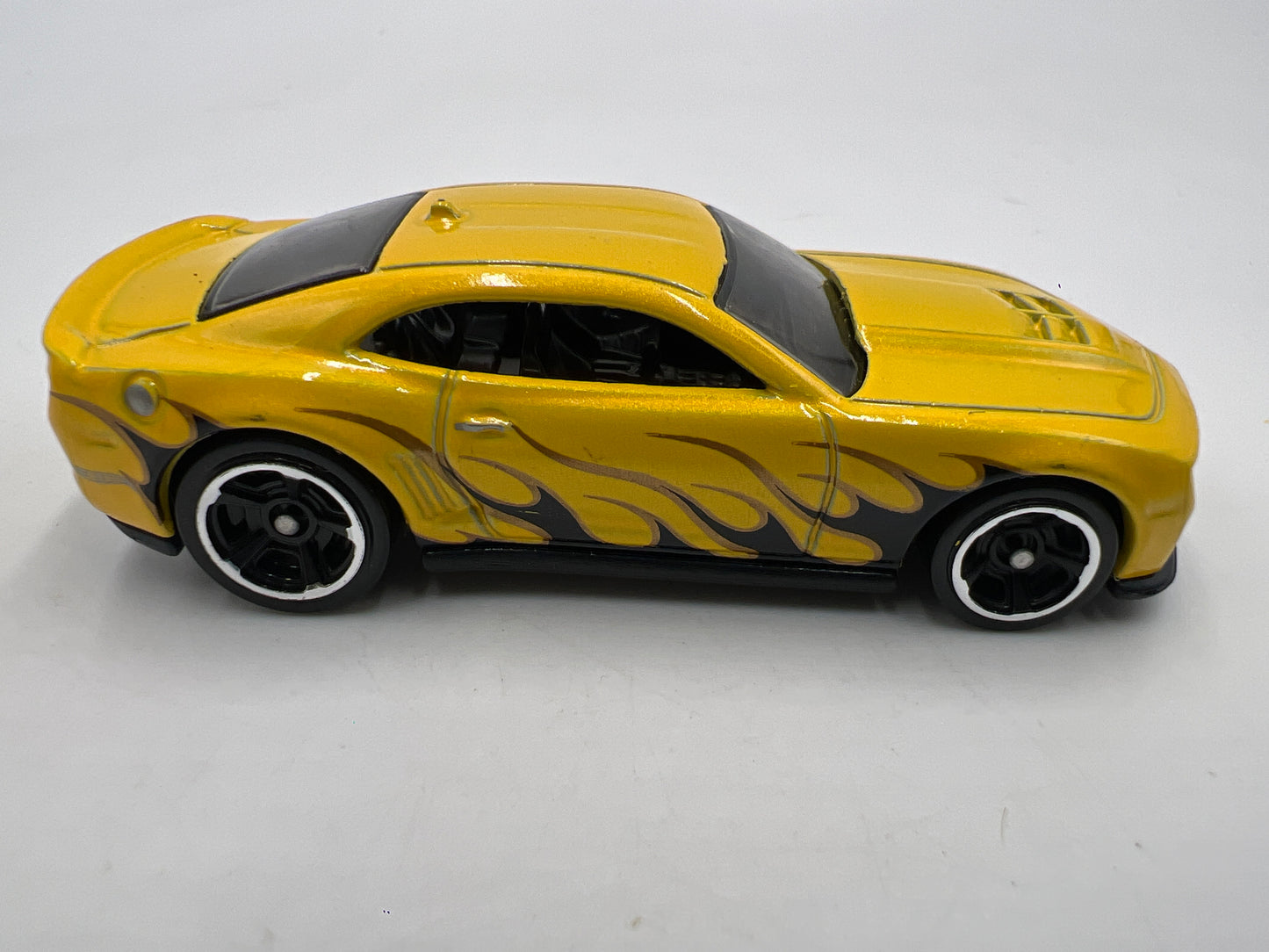 2016 Hot Wheels Mystery Models Series 1 #4 12 Camaro ZL1 Concept Yellow