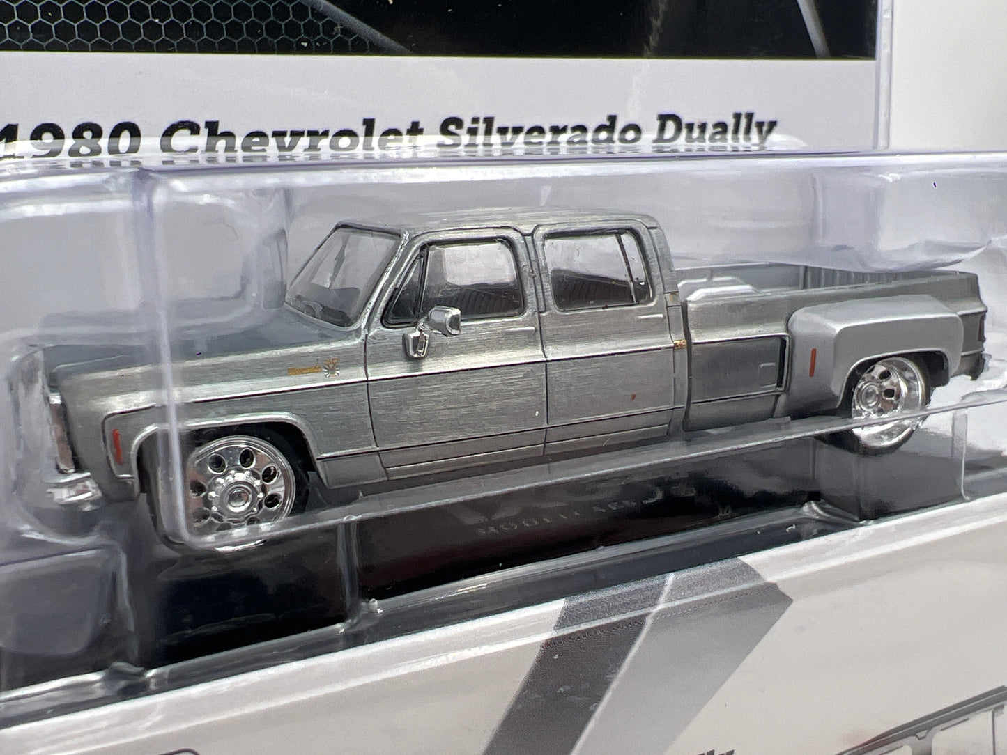 IXO Models MiJo Exclusives CHASE 1980 Chevrolet Silverado Dually