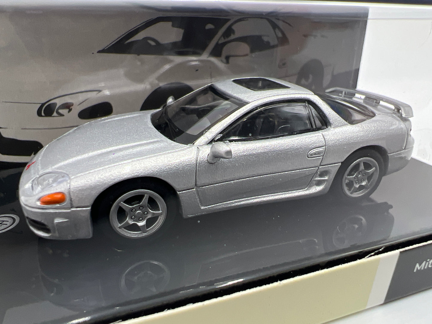 Para64 1:64 Scale Diecast Mitsubishi Motors Mitsubishi 3000GT GTO Silver