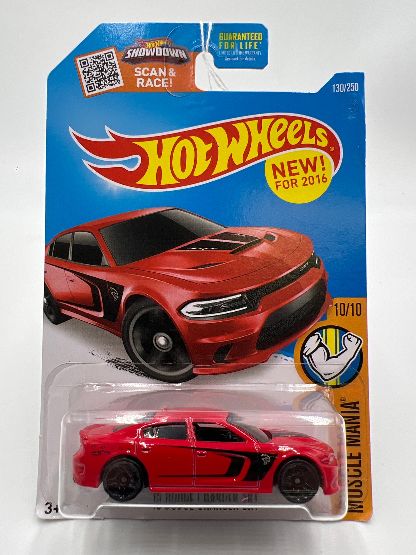 2016 Hot Wheels Muscle Mania #130 15 Dodge Charger SRT Red 46E