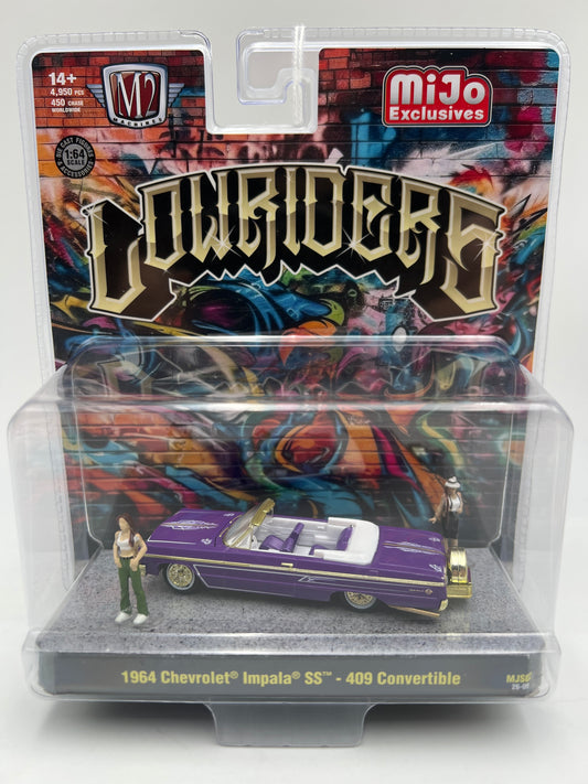 M2 Machines MJS02 MiJo Exclusives CHASE Diorama 1964 Chevy Impala SS 409 Convertible