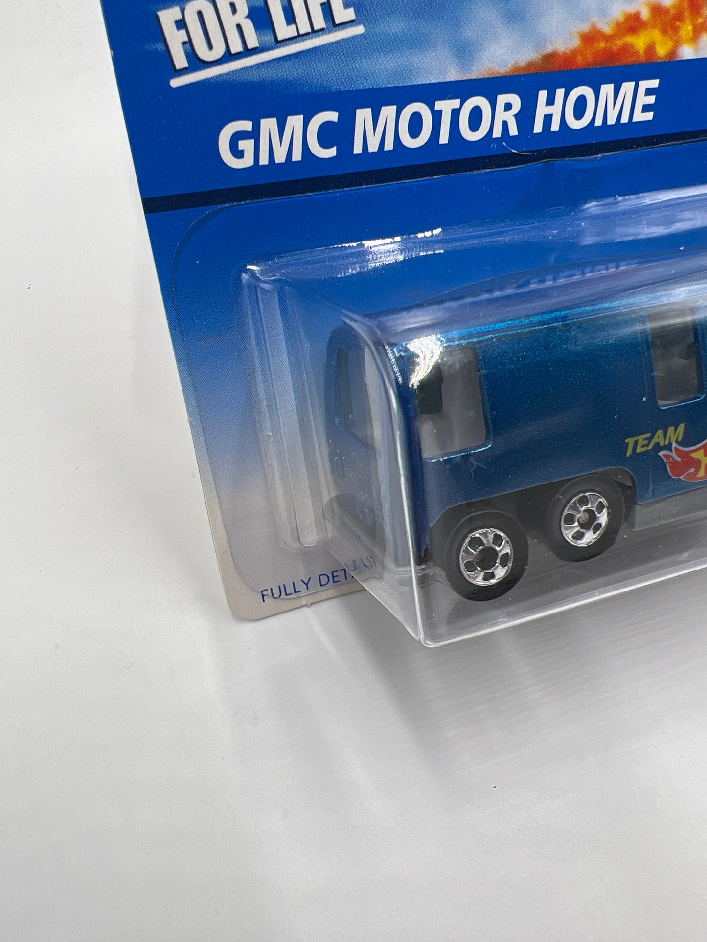 1996 Hot Wheels BW Collector #524 GMC Motor Home Blue 60E