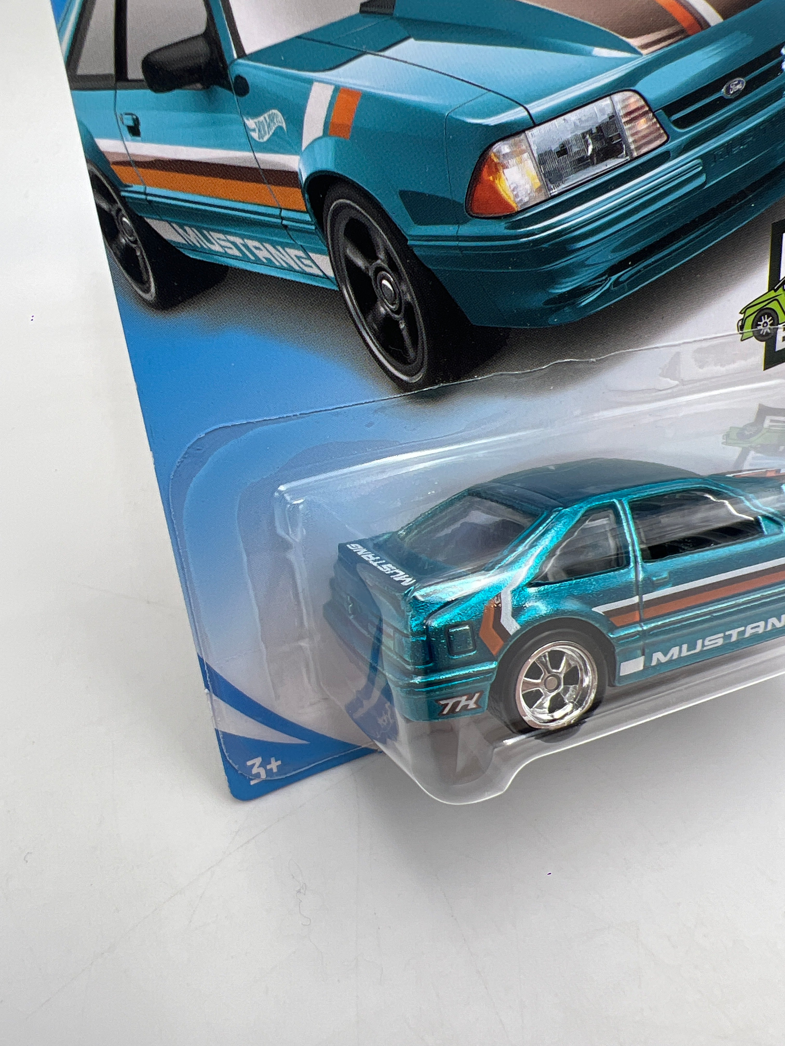 2019 Hot Wheels Super Treasure Hunt #152 92 Ford Mustang Foxbody