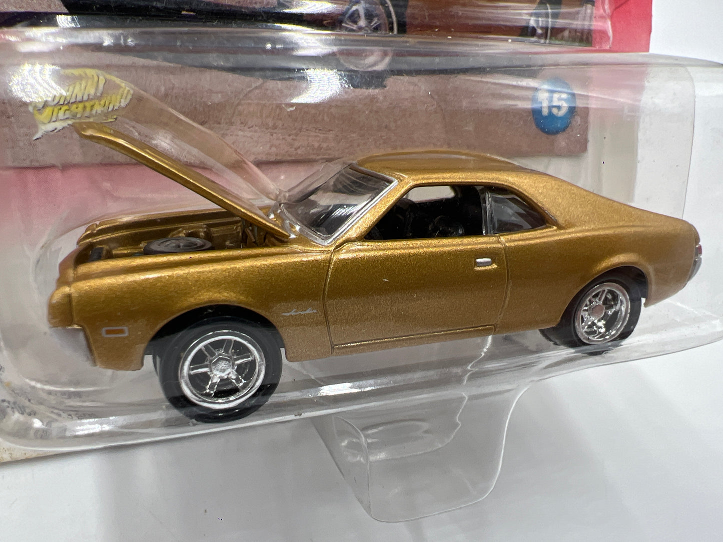 Johnny Lightning Muscle Cars USA #15 1968 AMC Javelin Gold 218C