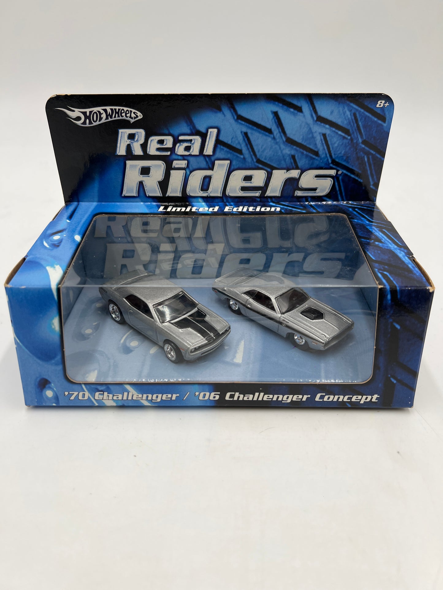 Hot Wheels Real Riders Limited Edition Box Set 70 Dodge Challenger / 06 Challenger Concept Silver