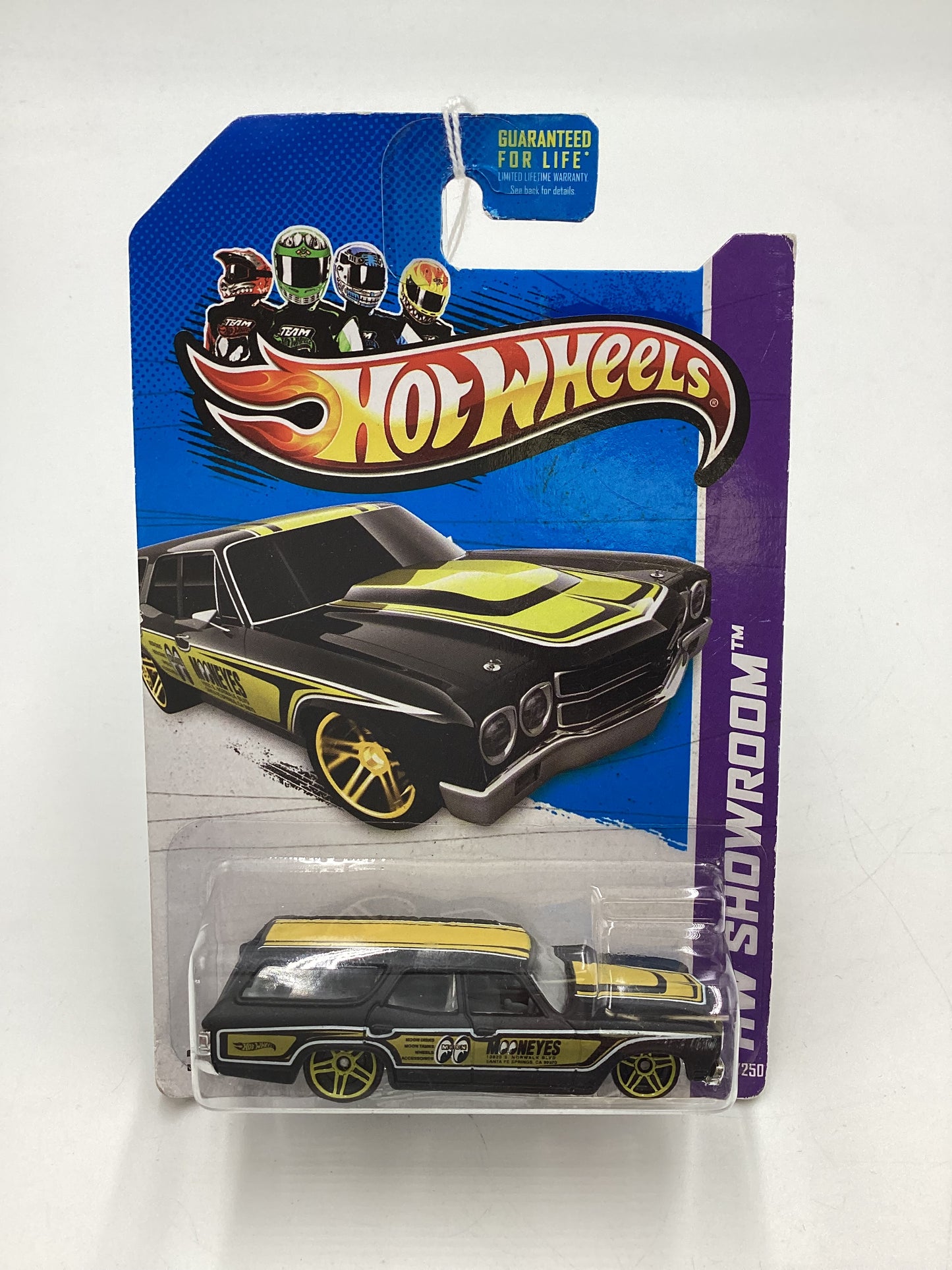 2013 Hot wheels HW Showroom #248 70 Chevelle SS Wagon Mooneyes Black Card Not Perfect 13D