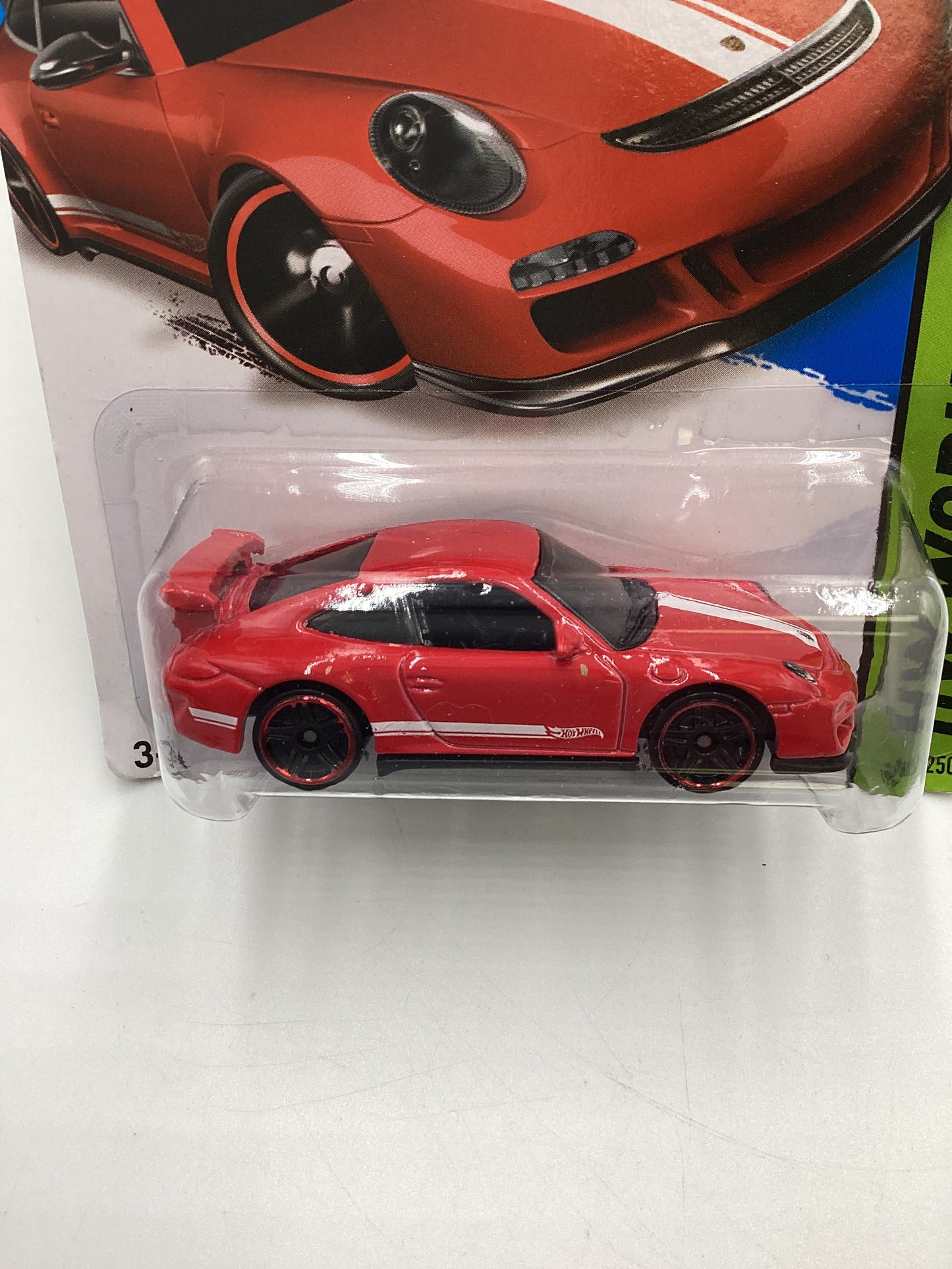 2015 Hot Wheels #196 Porsche 911 GT3 Red 99B