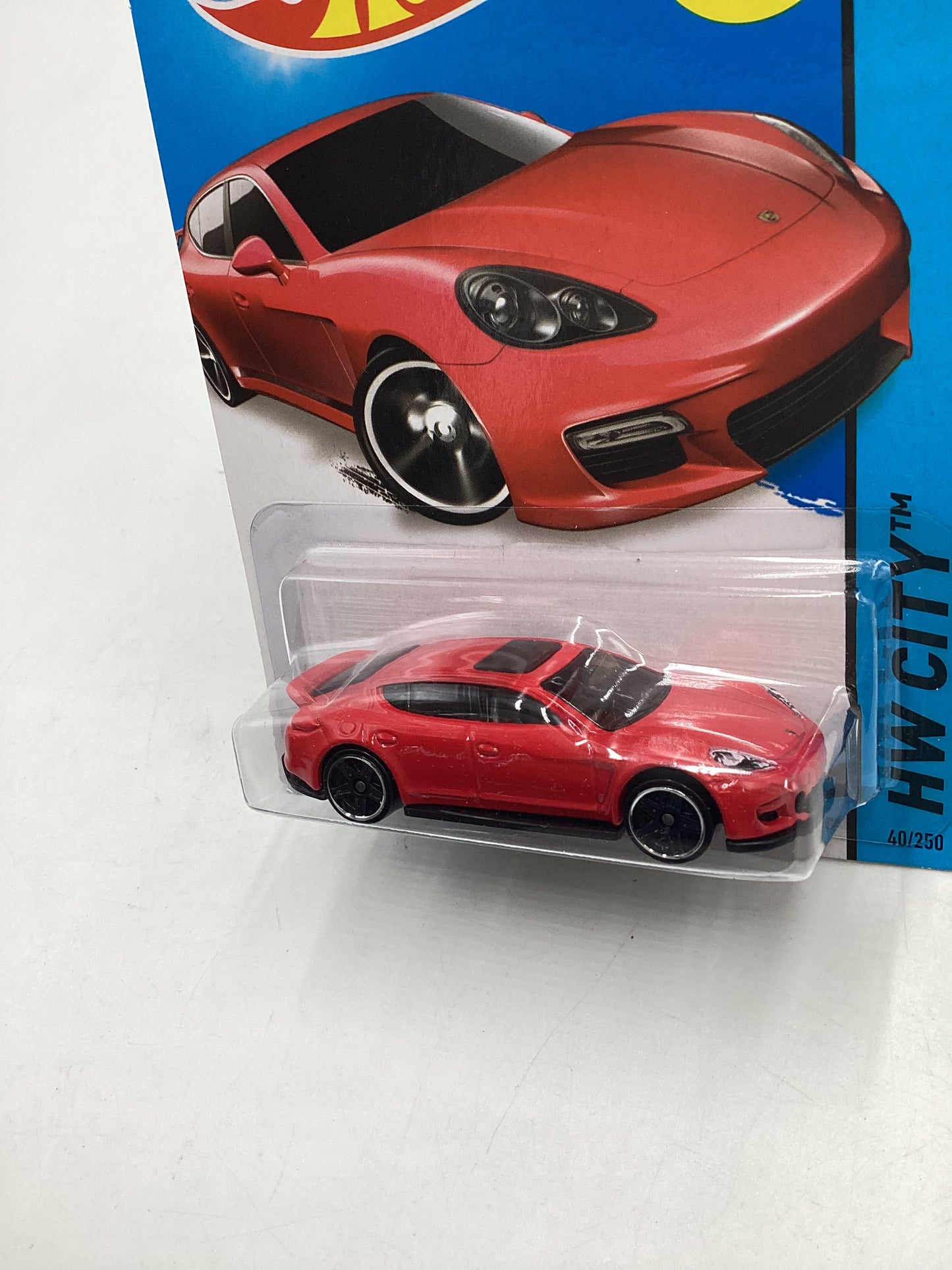 2014 HW City #40 Porsche Panamera Red 98F