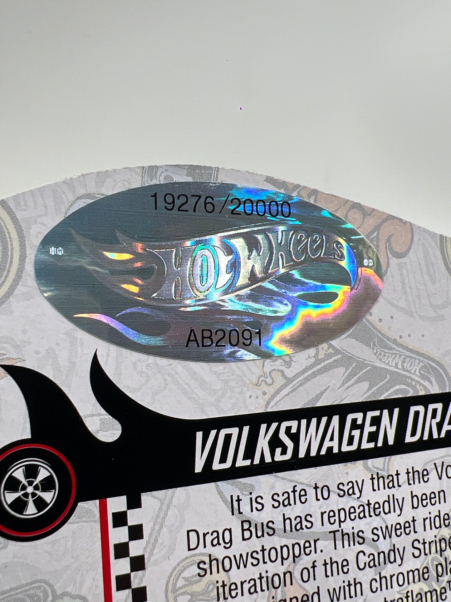 Hot Wheels RLC #19276/20000 Candy Striper Silver Logo Volkswagen Drag Bus Pink W/Protector