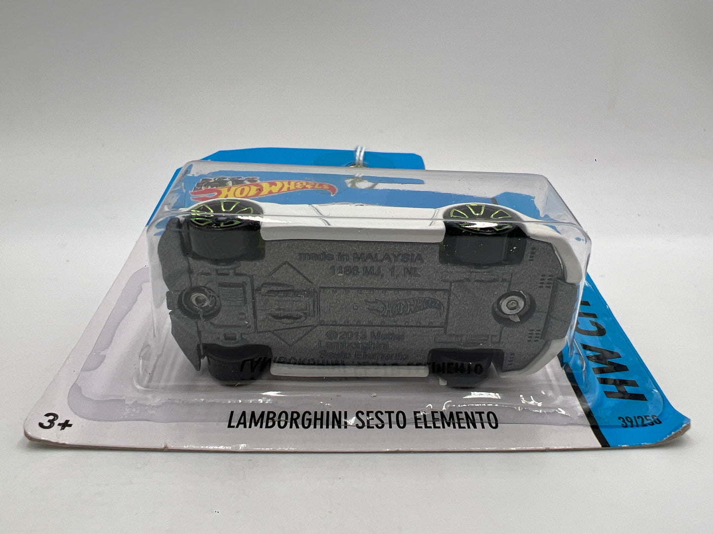 2014 Hot Wheels Short Card City #39 Lamborghini Sesto Elemento White