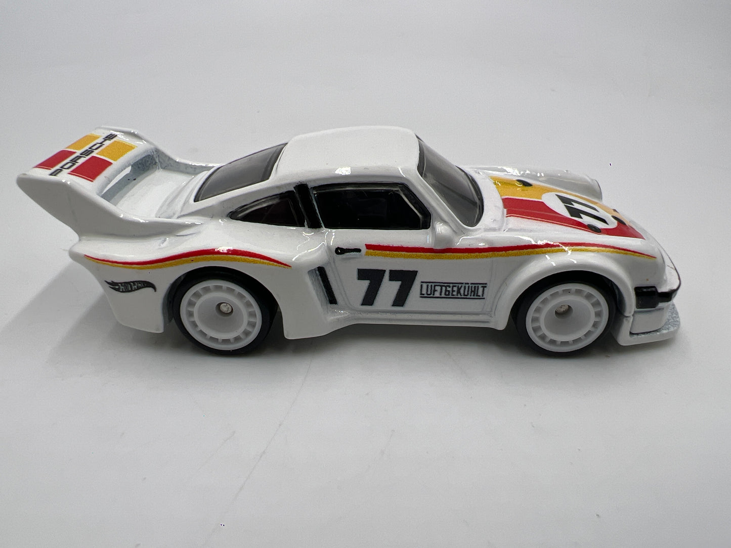 Hot Wheels Thrill Climbers Premium Porsche 934.5 White Loose