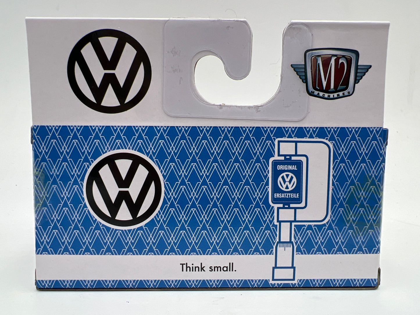 M2 Machines R76 1953 VW Beetle Deluxe USA Model