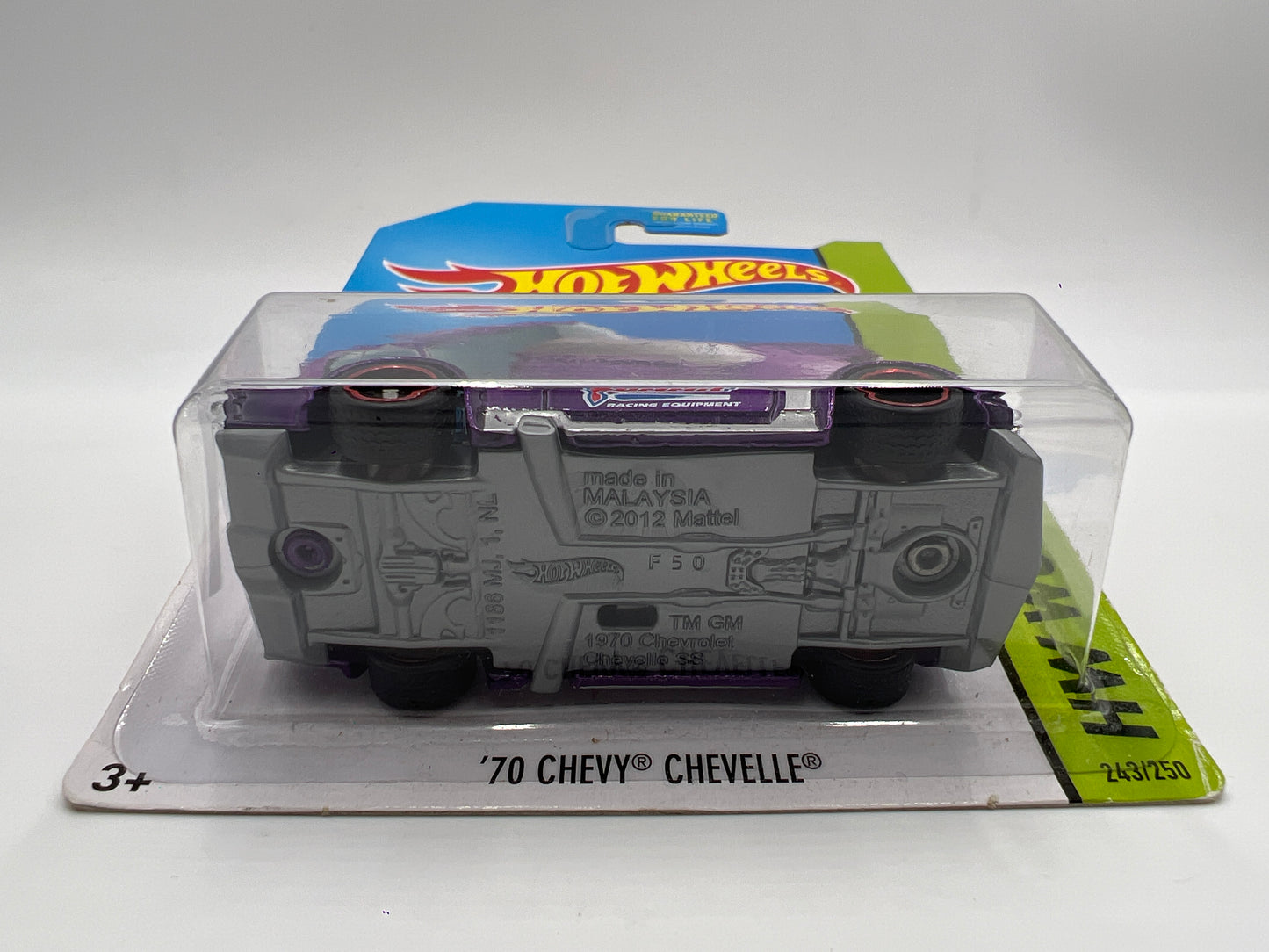 2014 Hot Wheels Super Treasure Hunt #243 70 Chevy Chevelle Summit Purple W/Protector