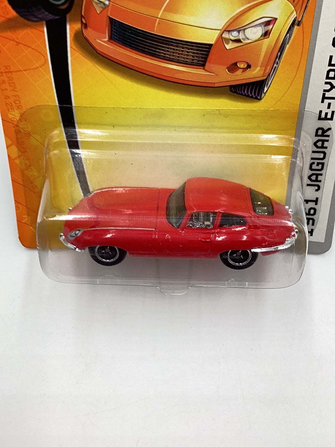 Matchbox 2007 #4 1961 Jaguar E -Type Coupe red 209C