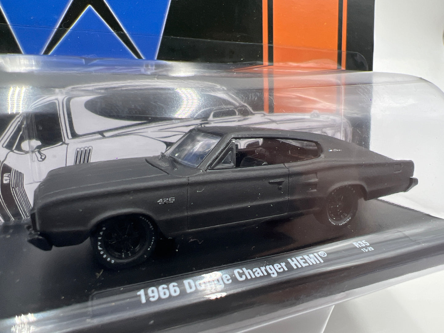 M2 Machines Auto-Drivers Special Edition Frozen Black Pearl 1966 Dodge Charger Hemi R35 193C