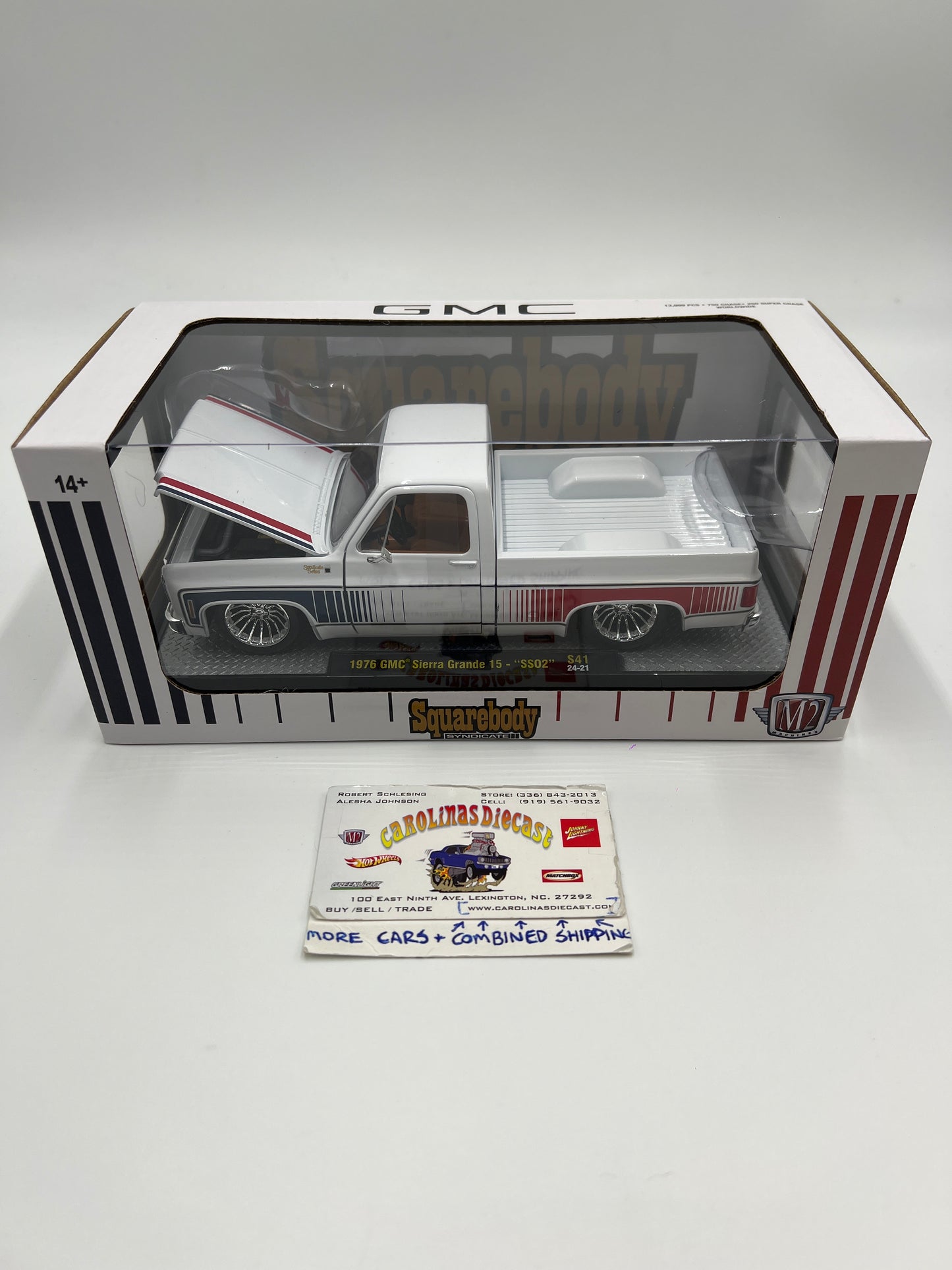 M2 Machines Squarebody Syndicate 1/24 S41 1976 GMC Sierra Grande 15 SS02 White