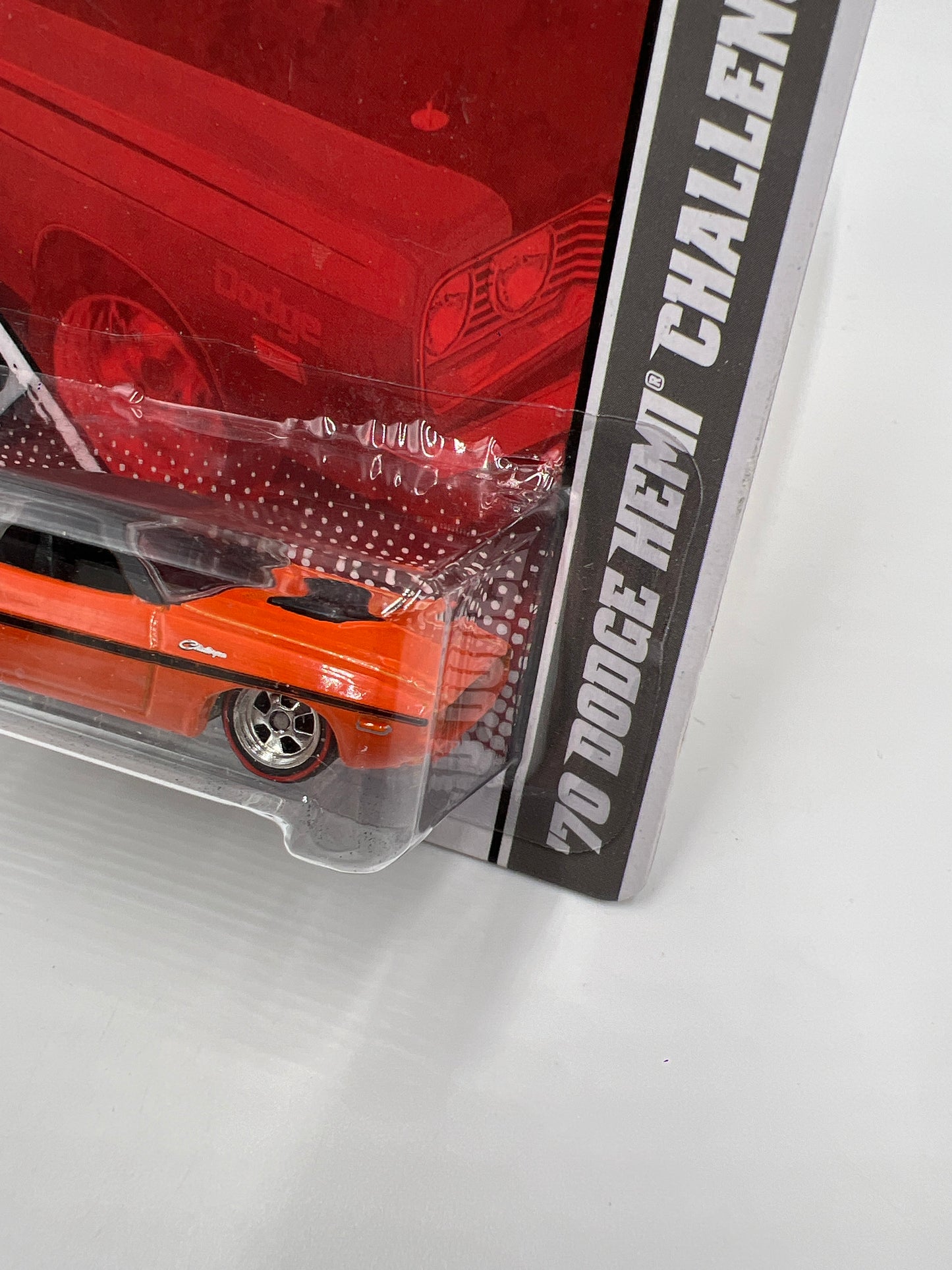 Hot Wheels Premium Garage Series #2 70 Dodge Hemi Challenger Orange