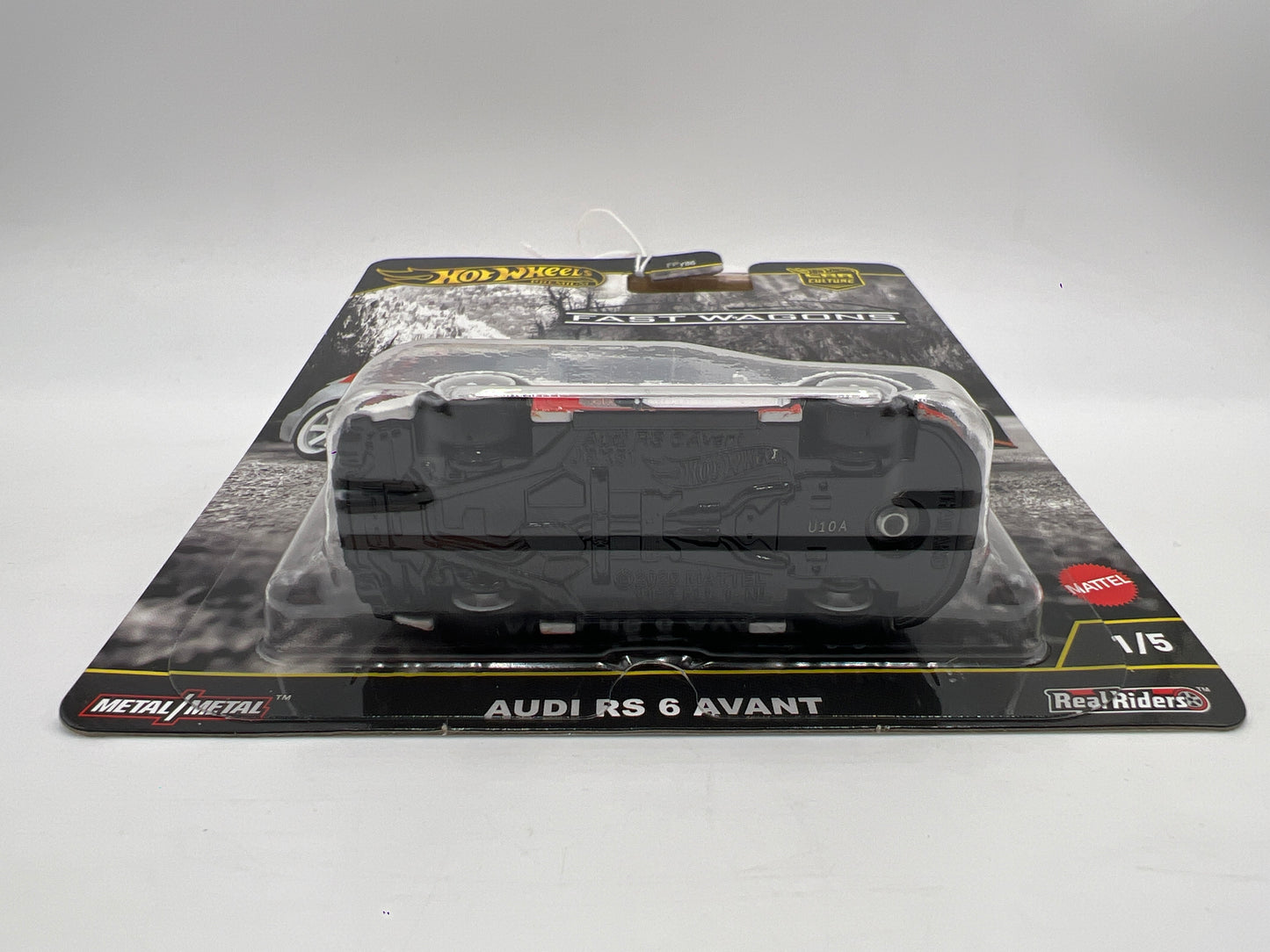 2025 Hot Wheels Car Culture Premium Fast Wagons #1 Audi RS 6 Avant White 260B