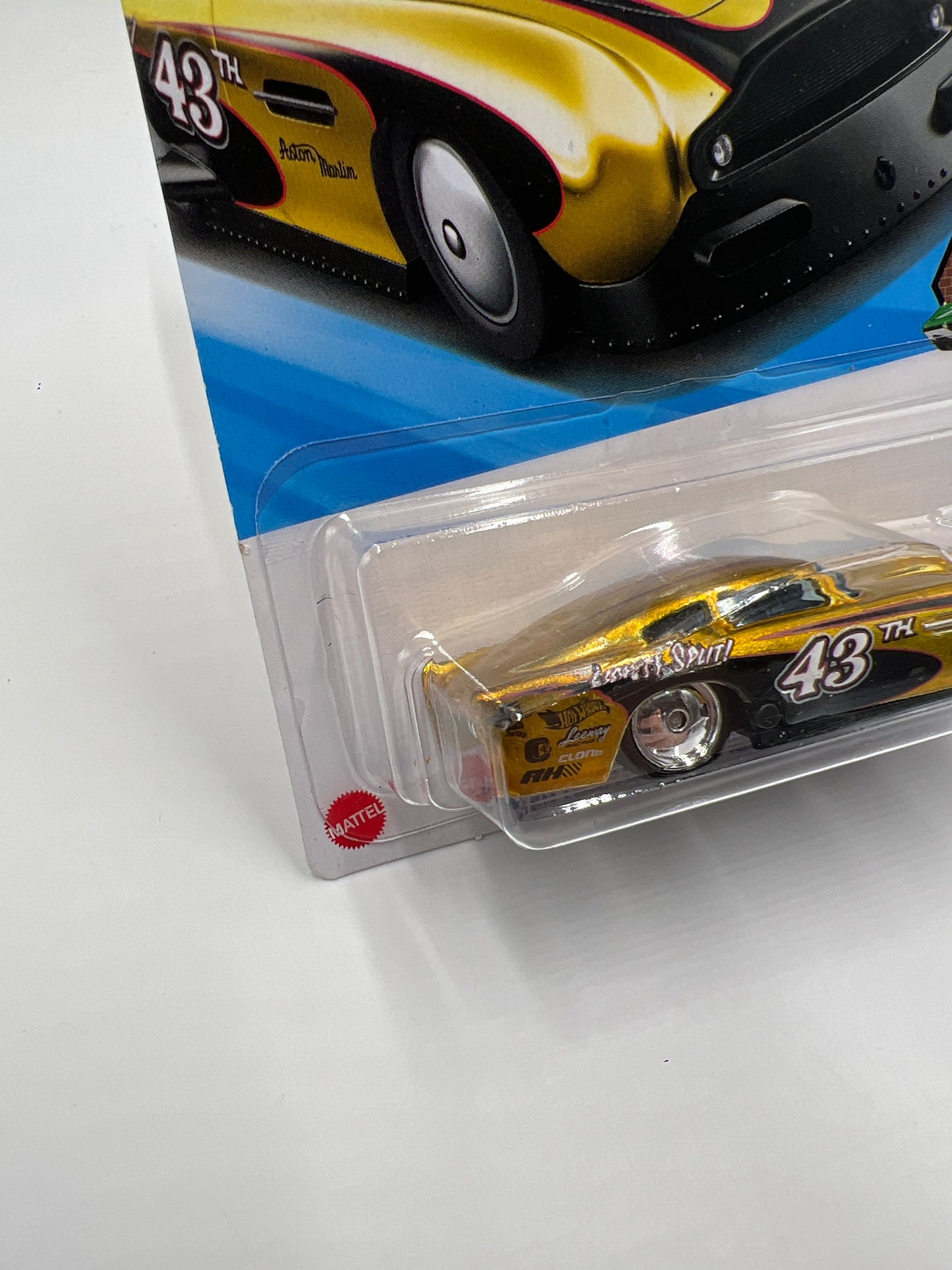 2025 Hot Wheels E Case Super Treasure Hunt #107 Aston Martin DB4GT High-Speed Edition Gold W/Protector
