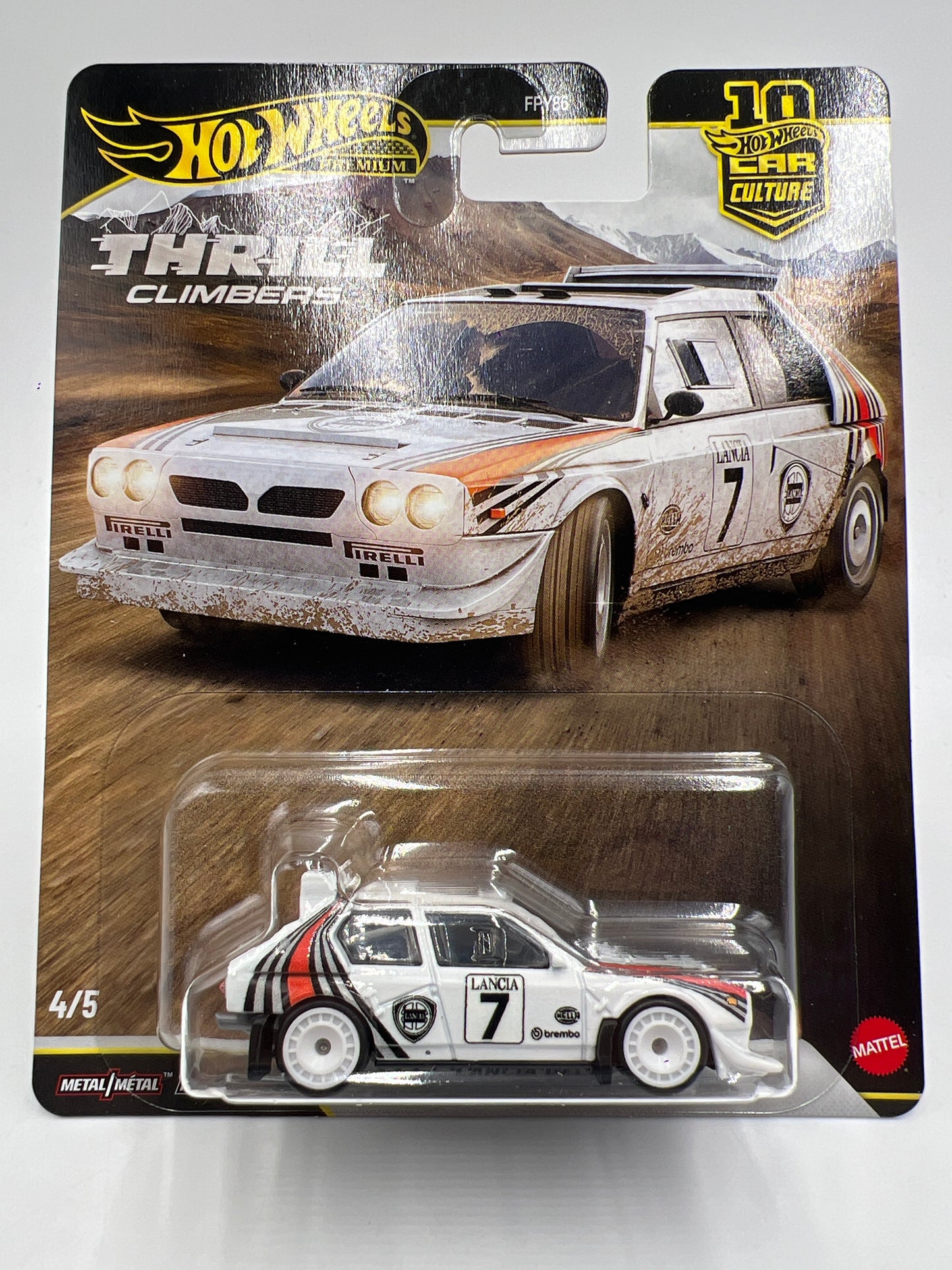 2026 Hot Wheels Premium Thrill Climbers #4 Lancia Delta S4 White 257D