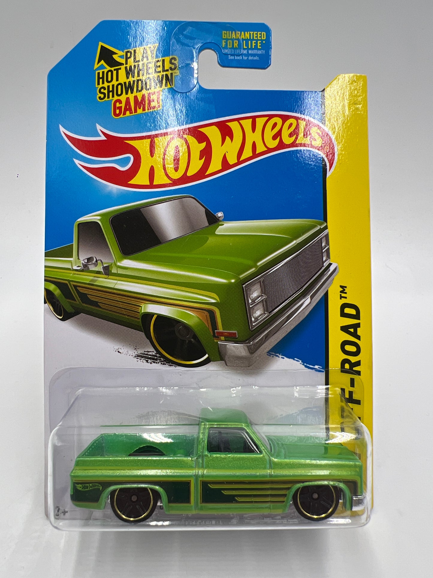 2014 Hot Wheels Kmart Exclusive #136 83 Chevy Silverado Green W/Protector