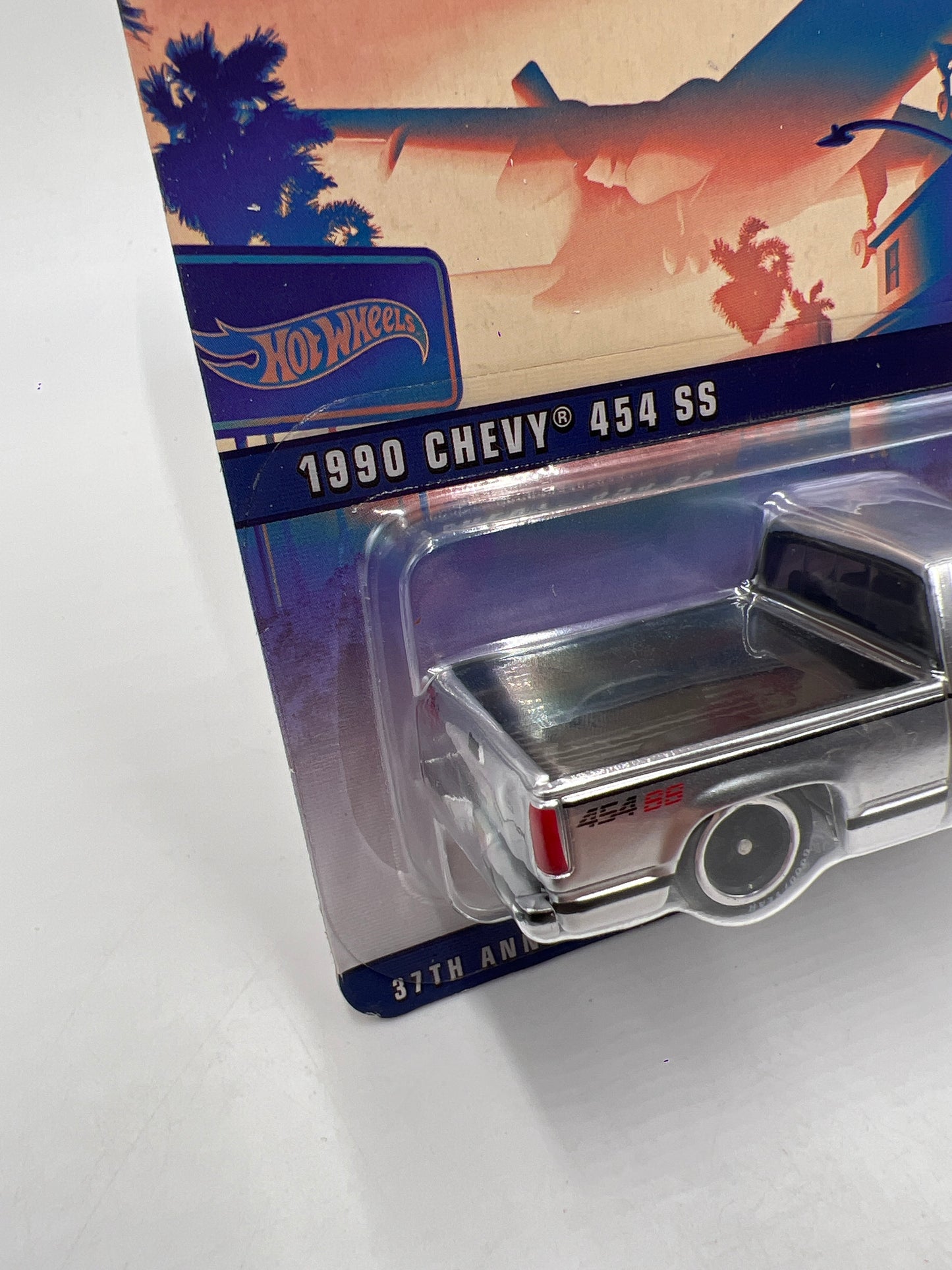 2023 Hot Wheels 37th Annual Collectors Convention LA #2243/6200 1990 Chevy 454 SS Silver W/Protector
